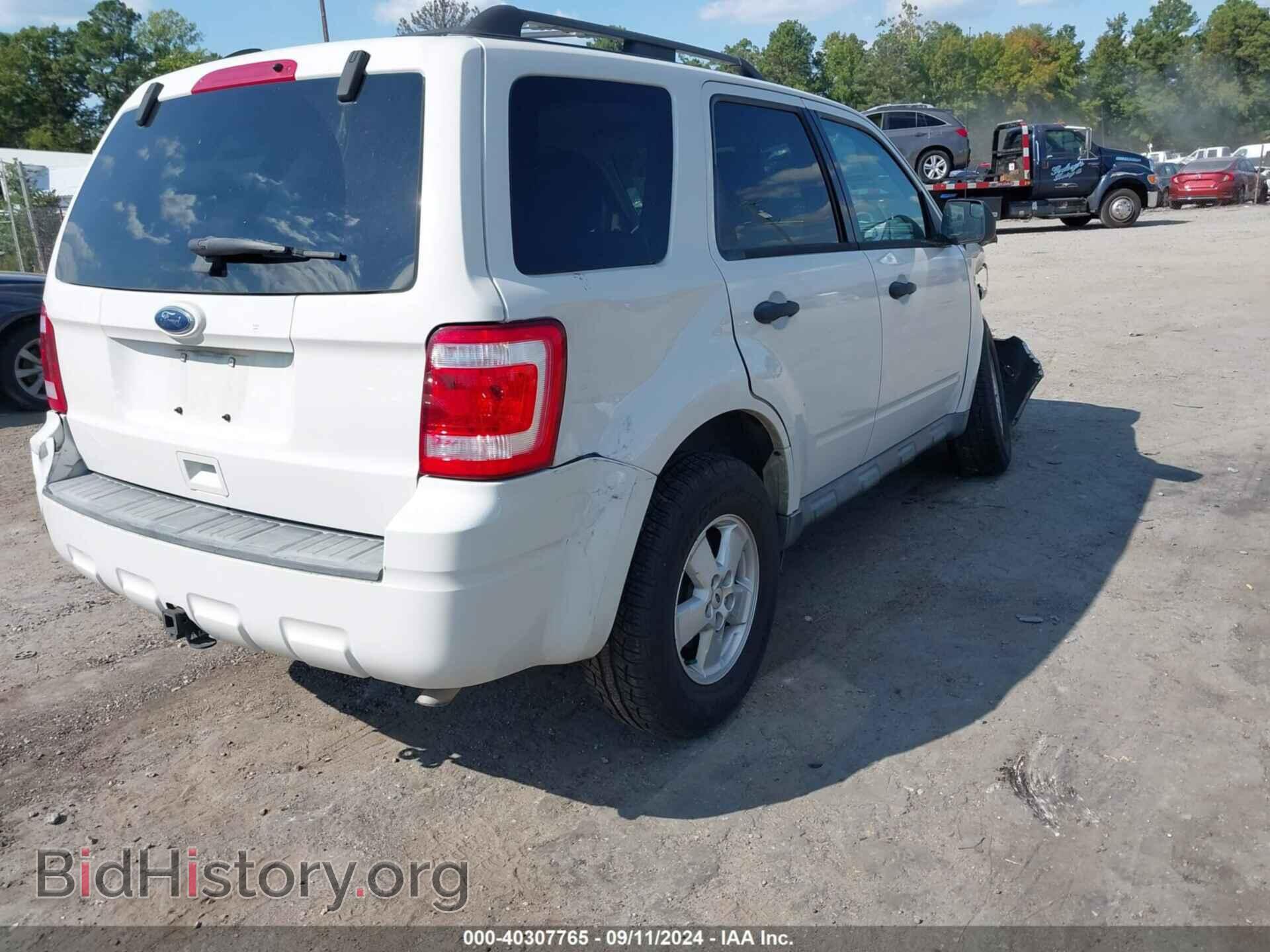 2010 FORD ESCAPE - VIN: 1FMCU9DG5AKC06106 - Фото 4