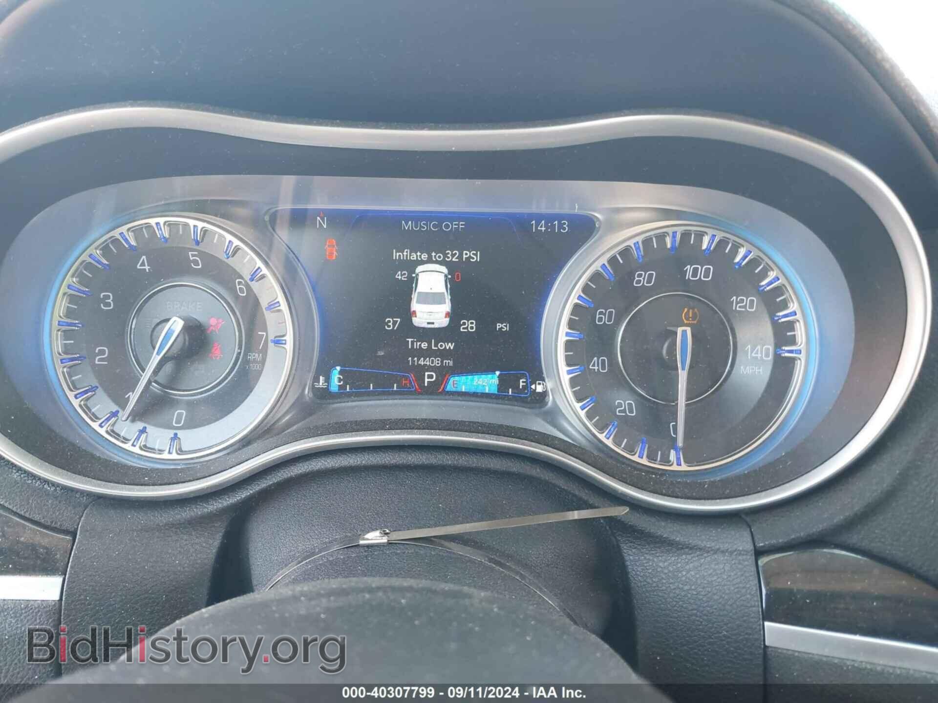 2018 CHRYSLER 300 - VIN: 2C3CCAEGXJH123032 - Фото 7