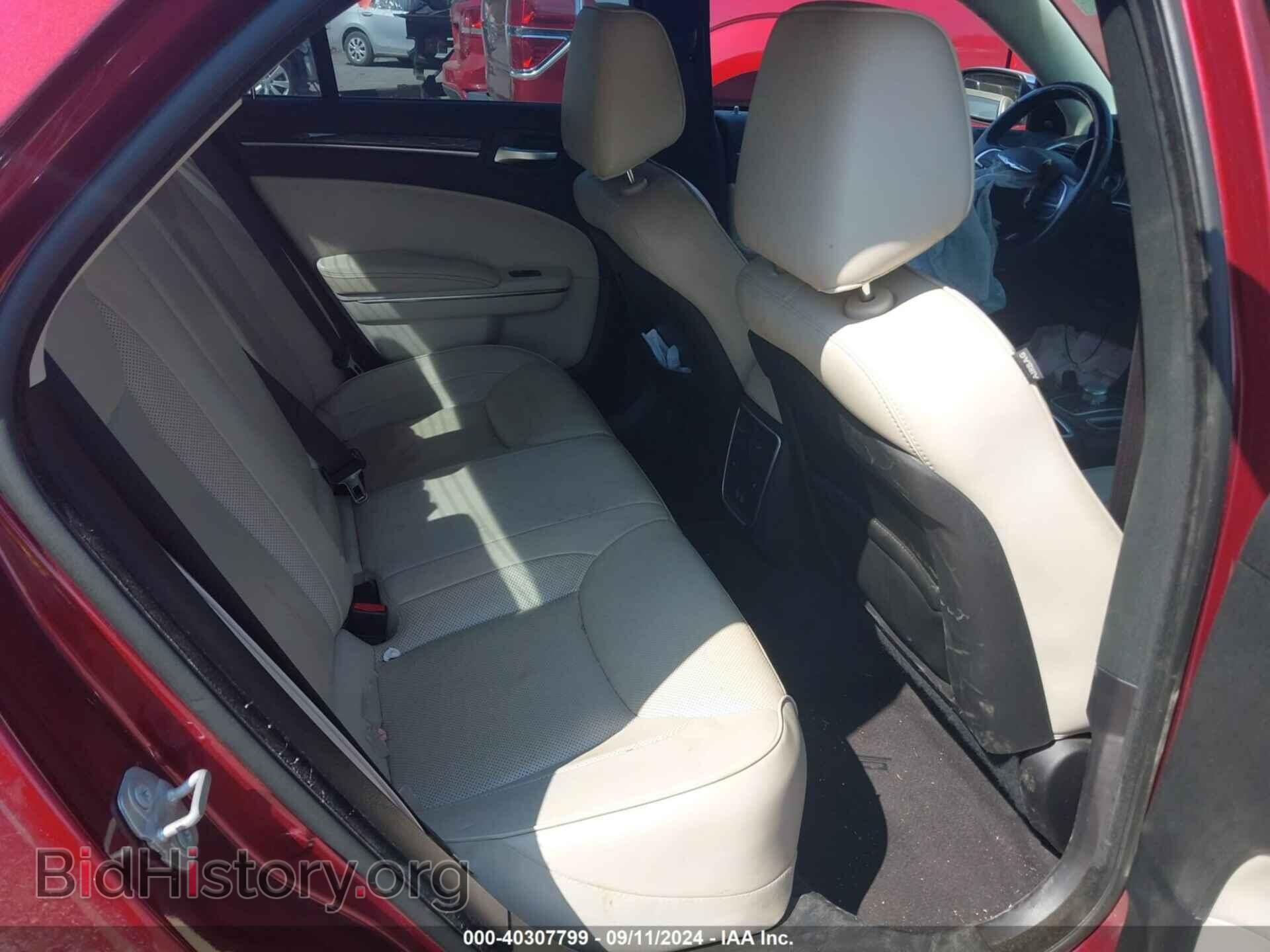 2018 CHRYSLER 300 - VIN: 2C3CCAEGXJH123032 - Фото 8