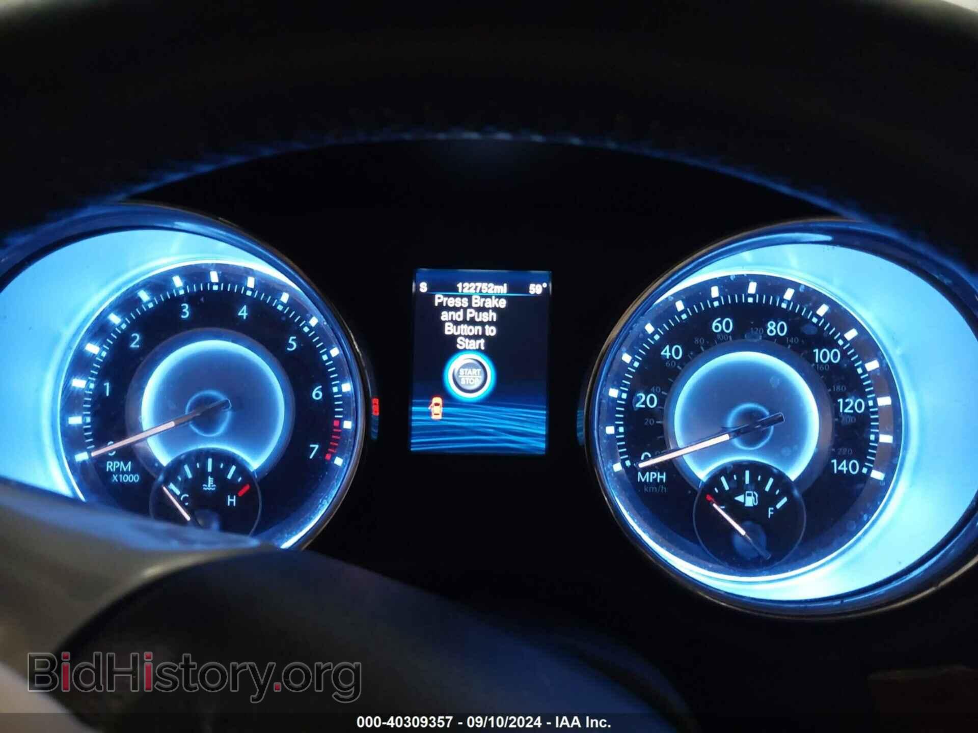 2014 CHRYSLER 300 - VIN: 2C3CCARG8EH163397 - Фото 7