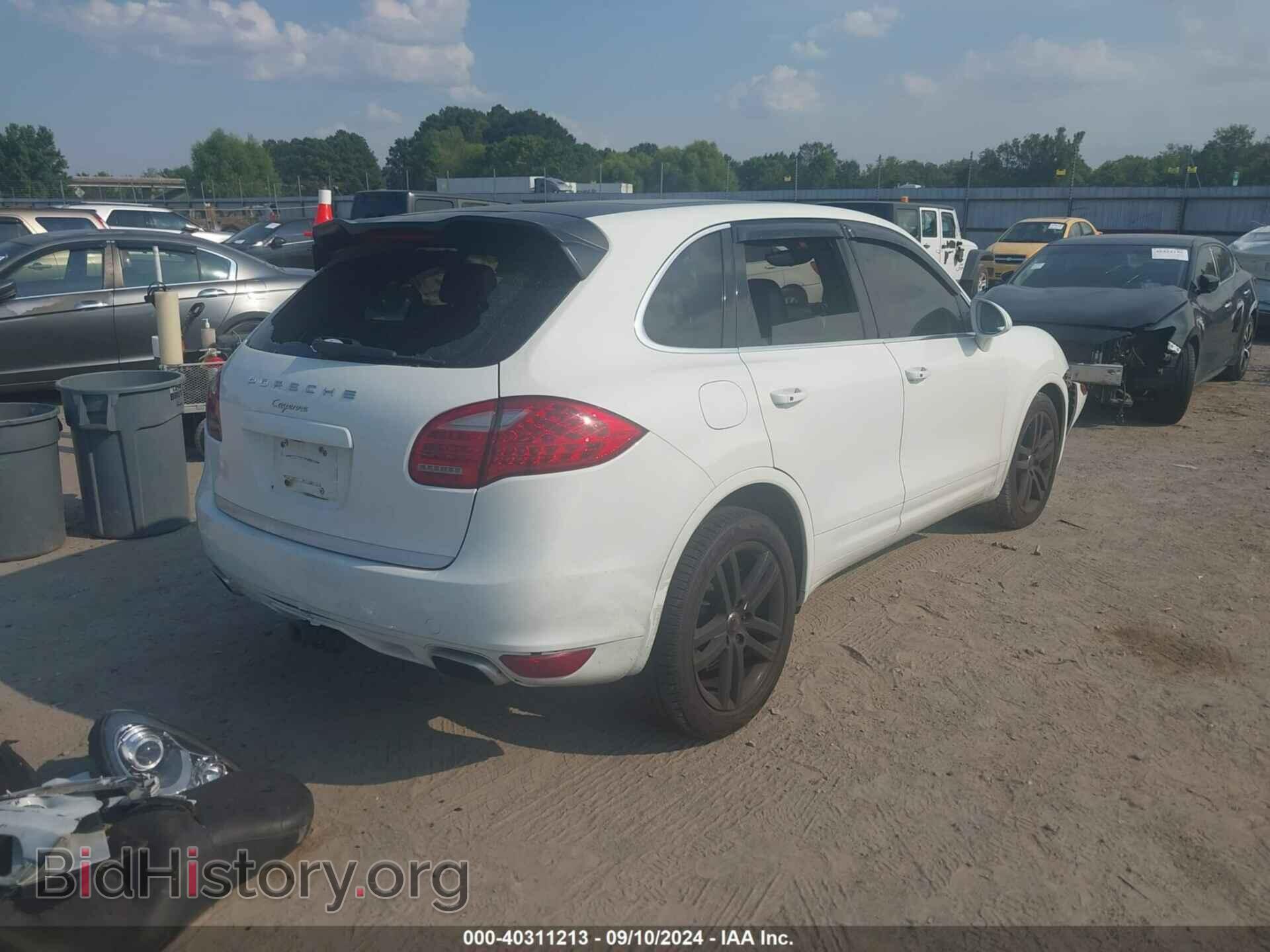 2013 PORSCHE CAYENNE - VIN: WP1AA2A23DLA01689 - Фото 4