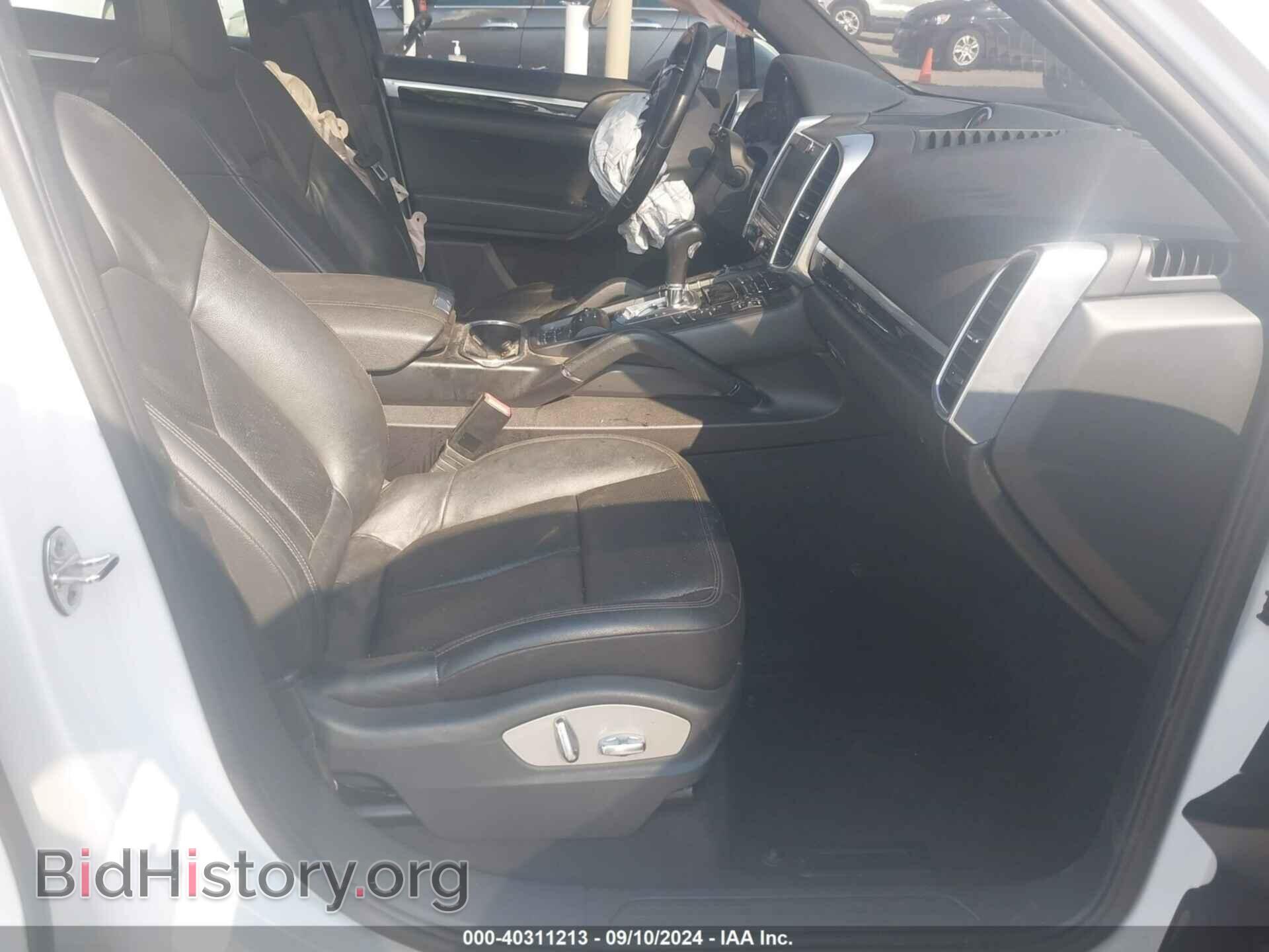 2013 PORSCHE CAYENNE - VIN: WP1AA2A23DLA01689 - Фото 5