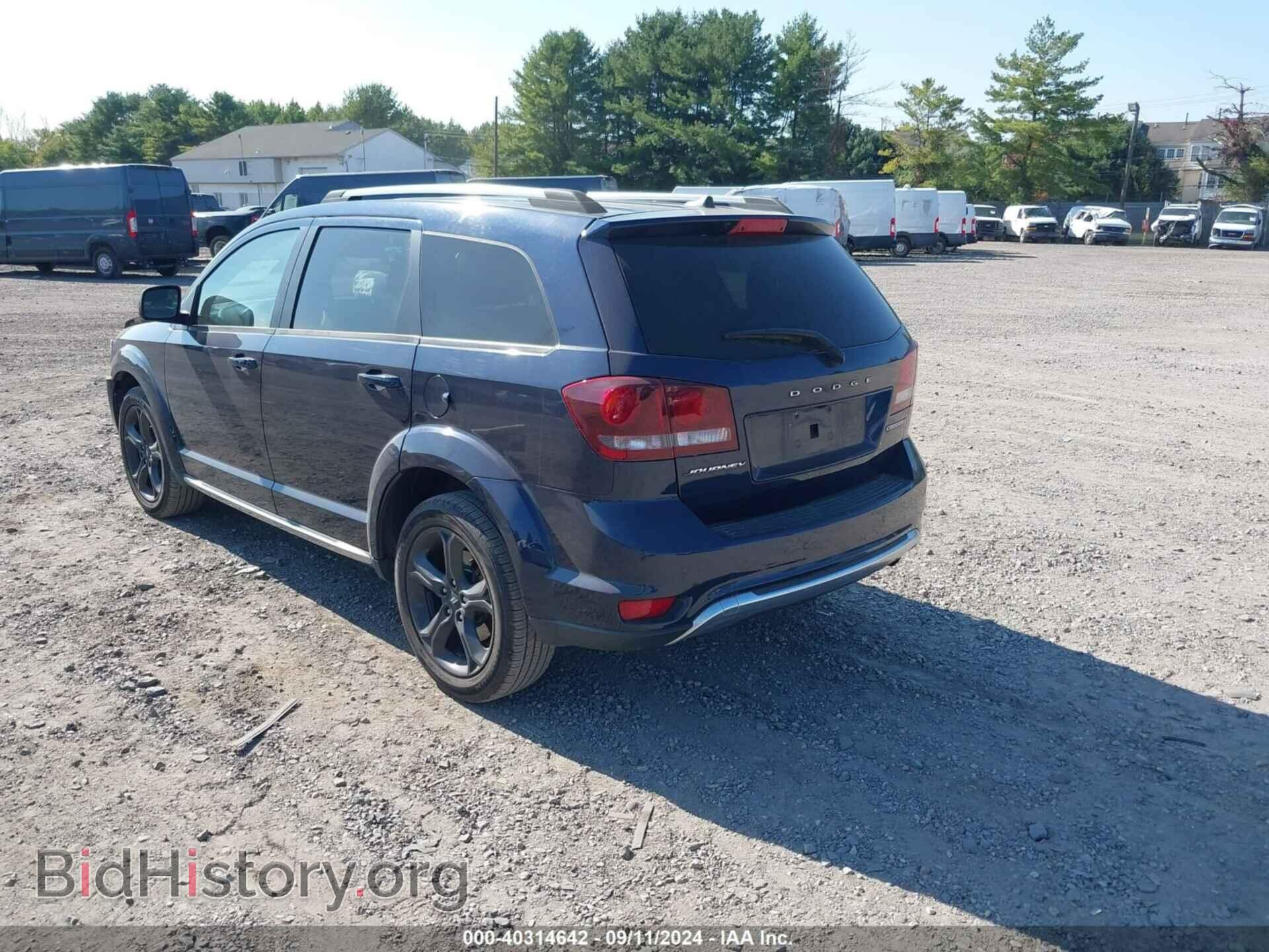 2020 DODGE JOURNEY - VIN: 3C4PDCGB7LT272581 - Фото 3