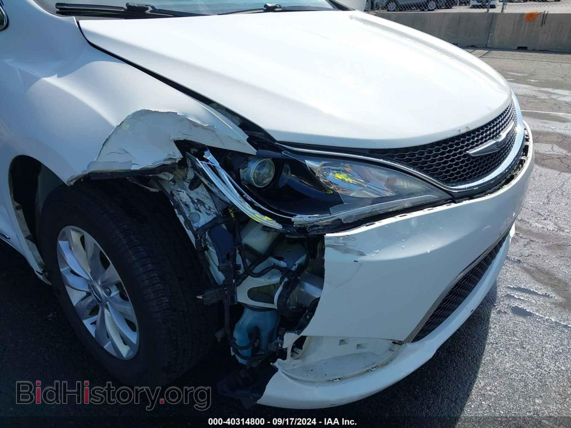 2017 CHRYSLER PACIFICA - VIN: 2C4RC1BG0HR771784 - Фото 6
