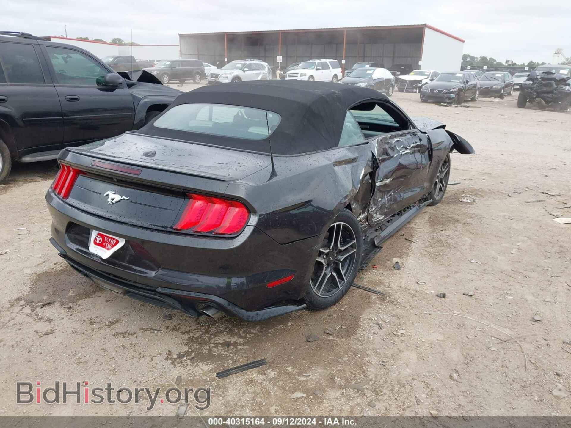 2022 FORD MUSTANG - VIN: 1FATP8UH5N5103034 - Фото 4