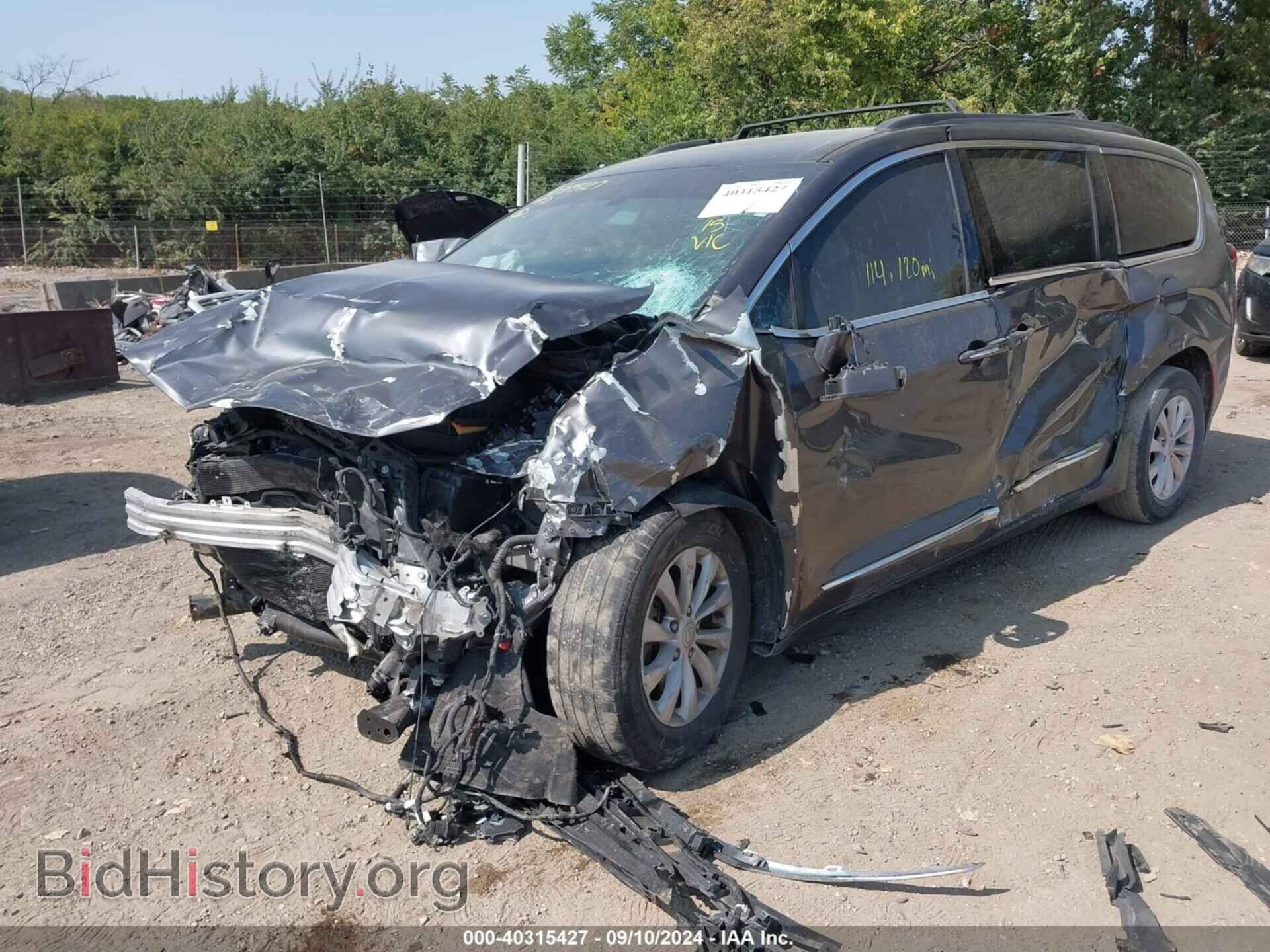 2017 CHRYSLER PACIFICA - VIN: 2C4RC1BGXHR592622 - Фото 6