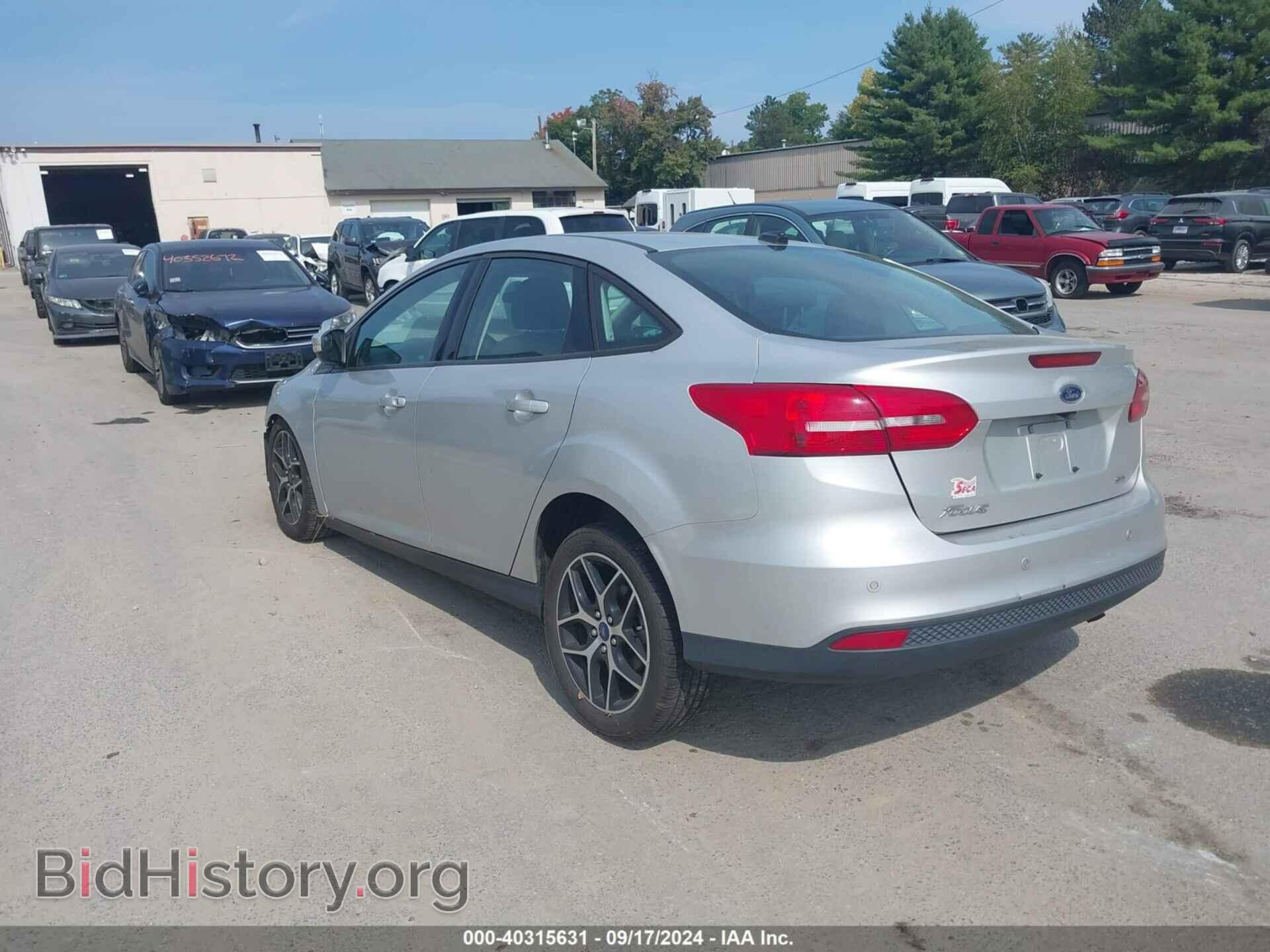 2017 FORD FOCUS - VIN: 1FADP3H20HL311321 - Фото 3