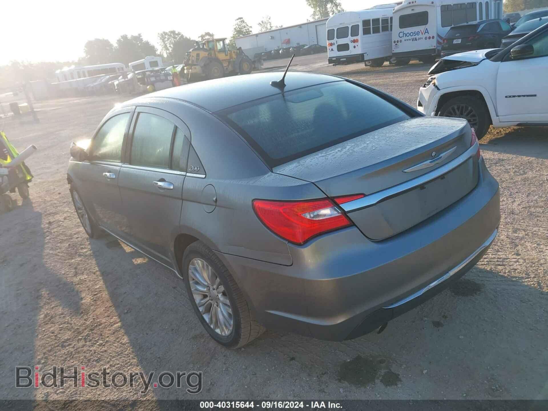 2012 CHRYSLER 200 - VIN: 1C3CCBCG8CN240319 - Фото 3