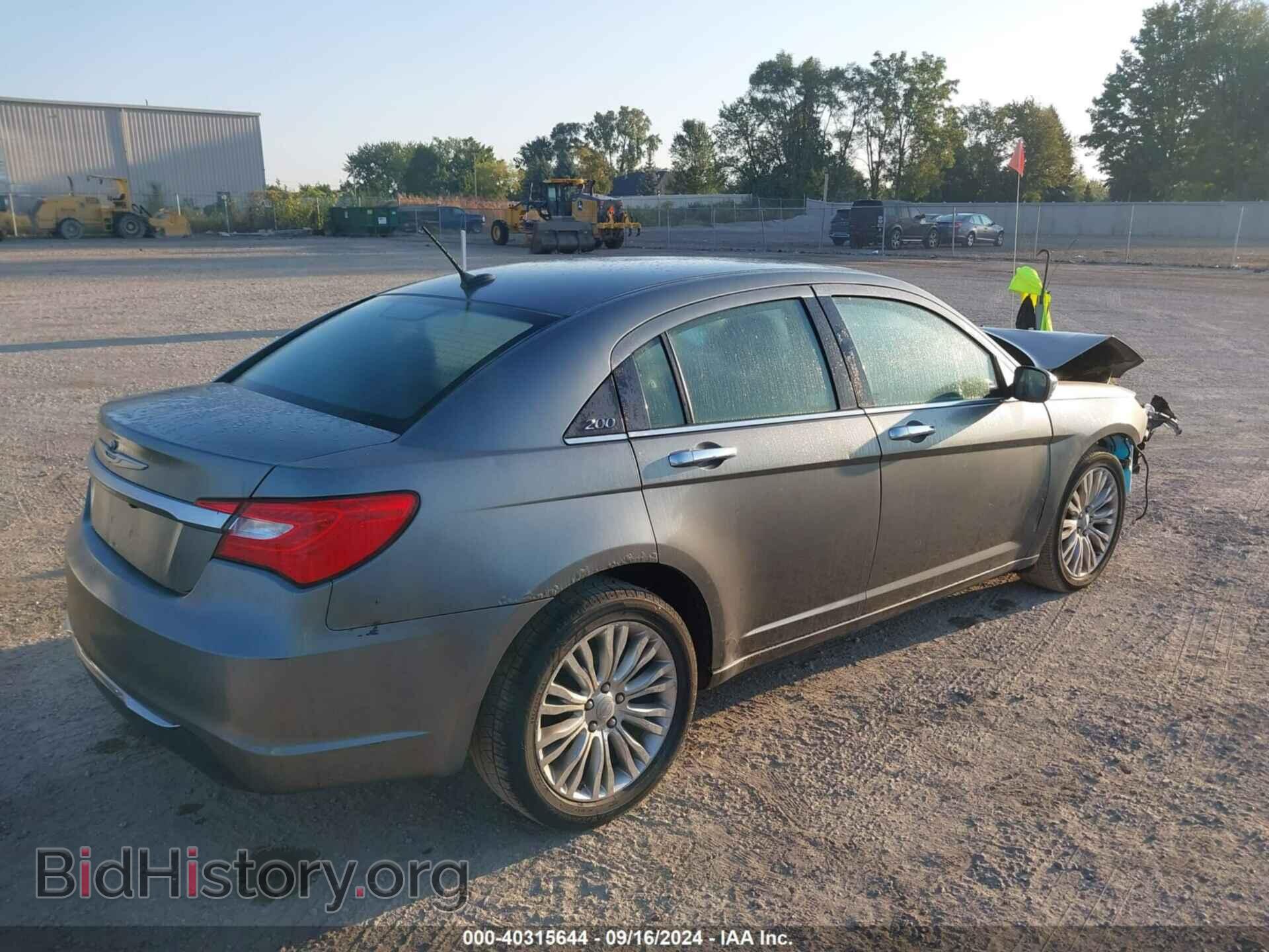 2012 CHRYSLER 200 - VIN: 1C3CCBCG8CN240319 - Фото 4