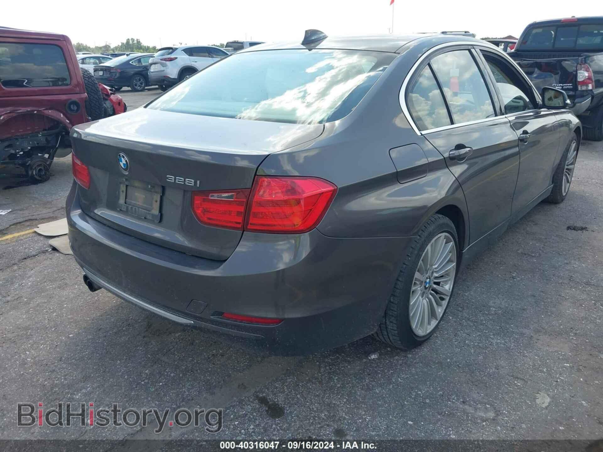 2012 BMW 328I - VIN: WBA3A5C56CF343859 - Фото 4