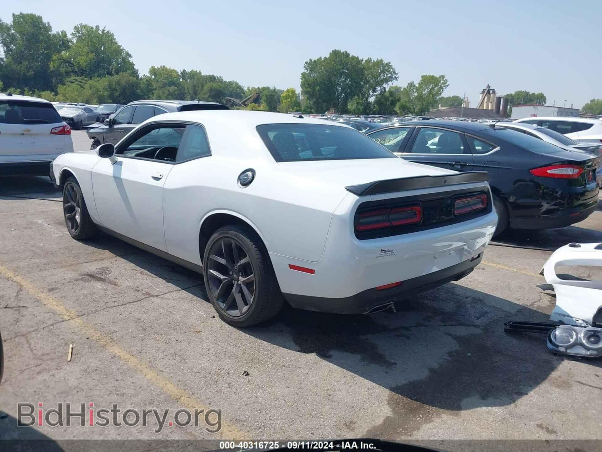 2021 DODGE CHALLENGER - VIN: 2C3CDZAG2MH573151 - Фото 3