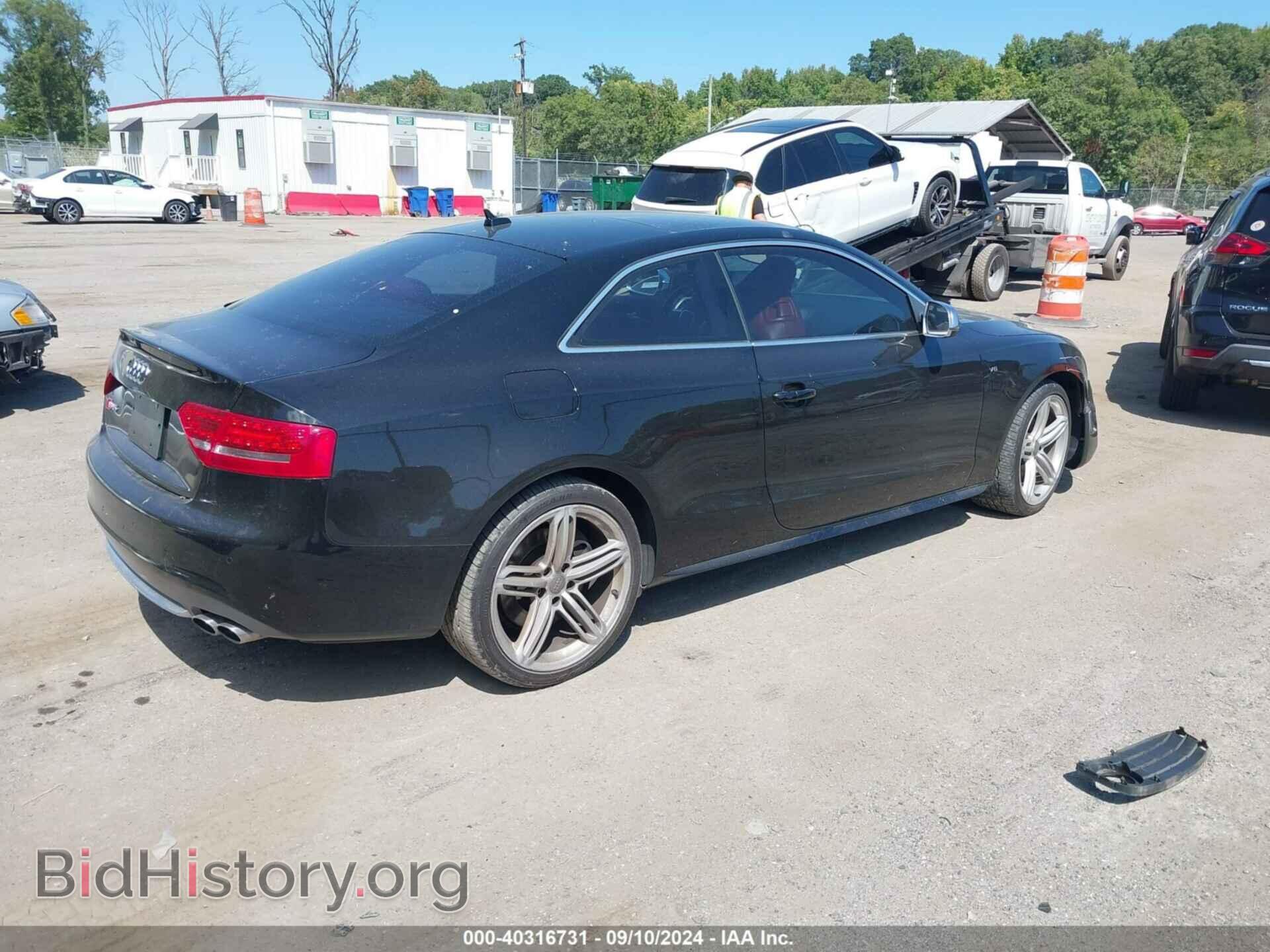 2010 AUDI S5 - VIN: WAUCVAFR9AA045618 - Фото 4