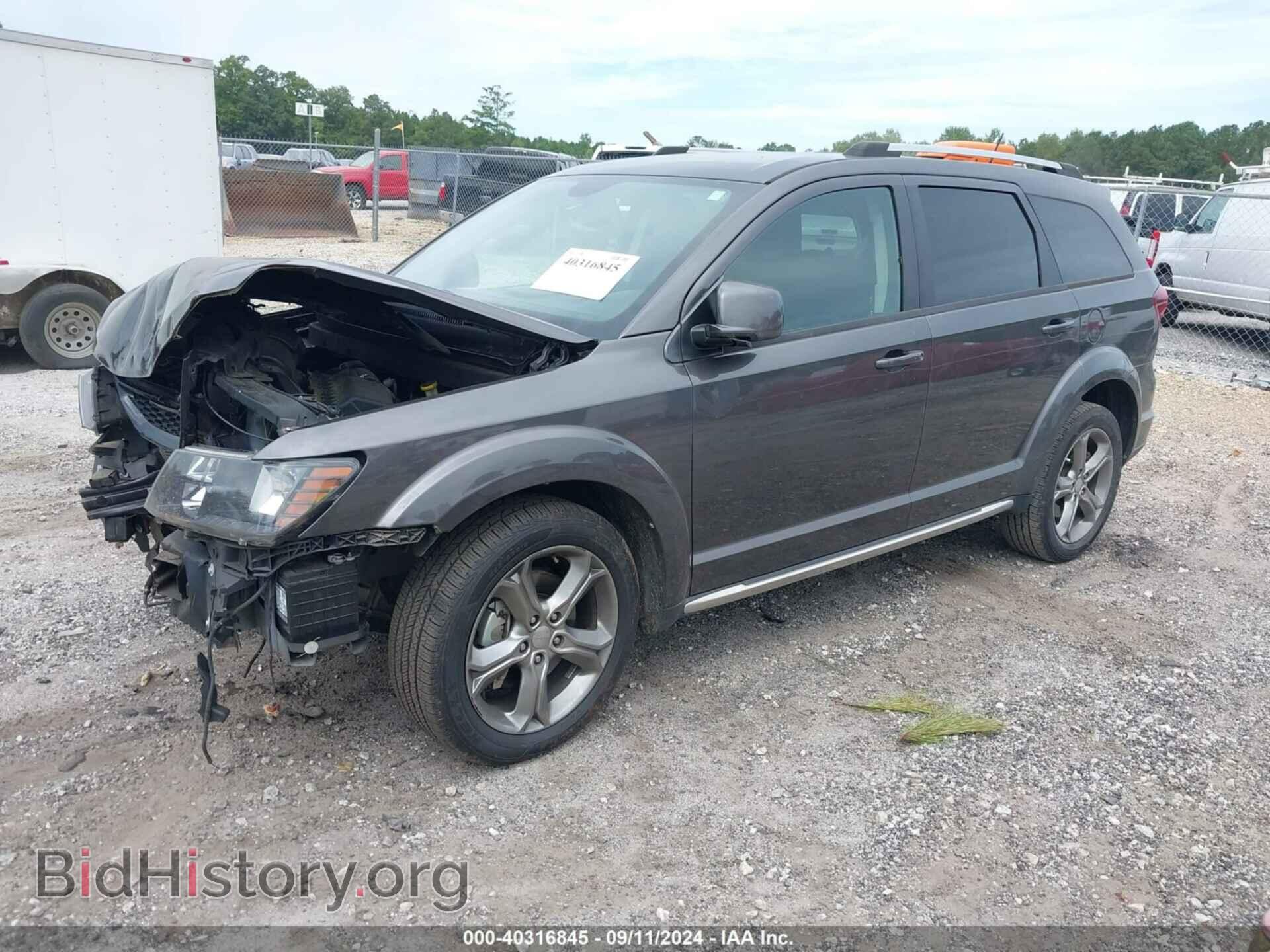 2017 DODGE JOURNEY - VIN: 3C4PDCGB0HT619773 - Фото 2