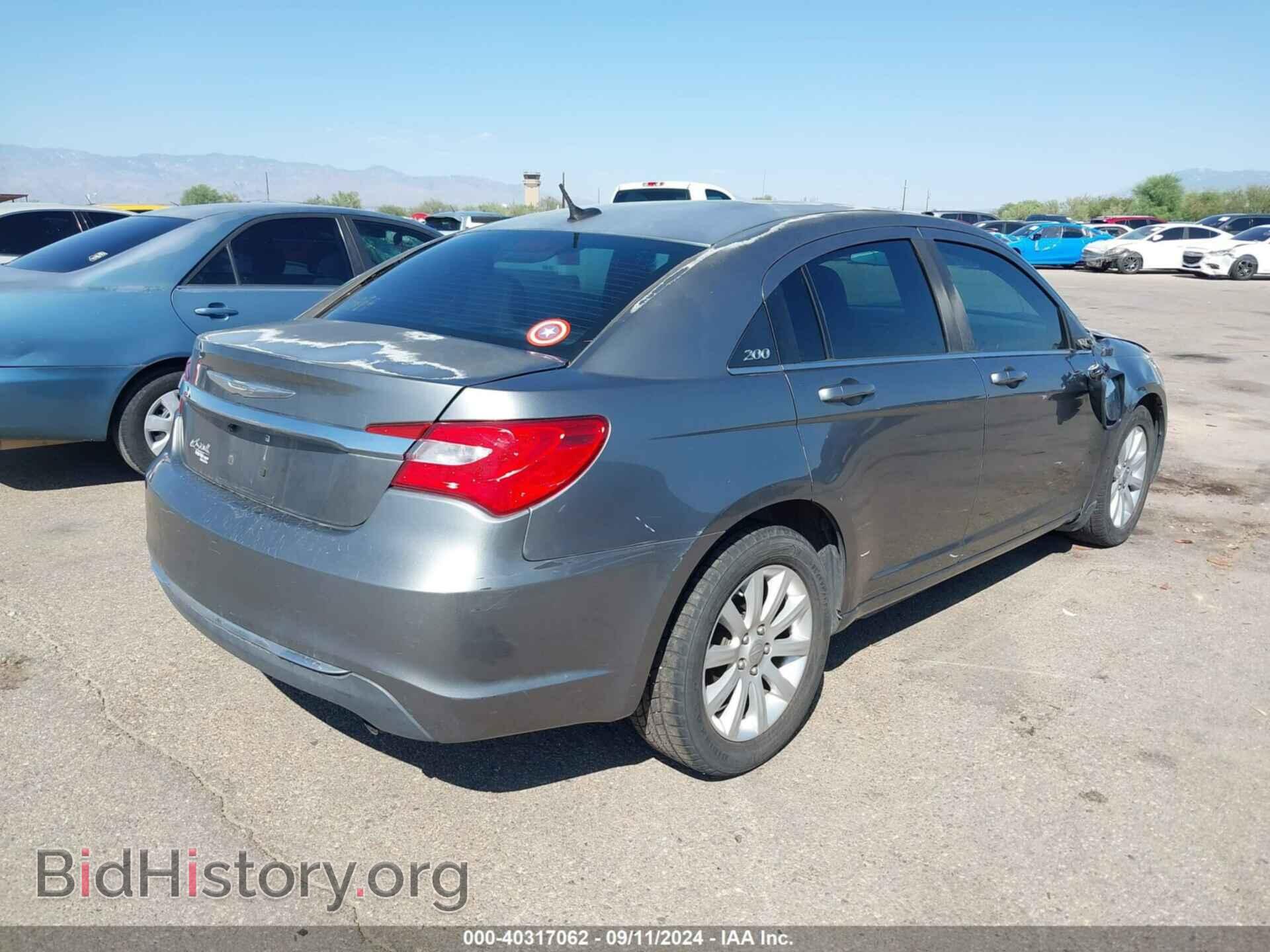 2013 CHRYSLER 200 - VIN: 1C3CCBBB3DN538879 - Фото 4