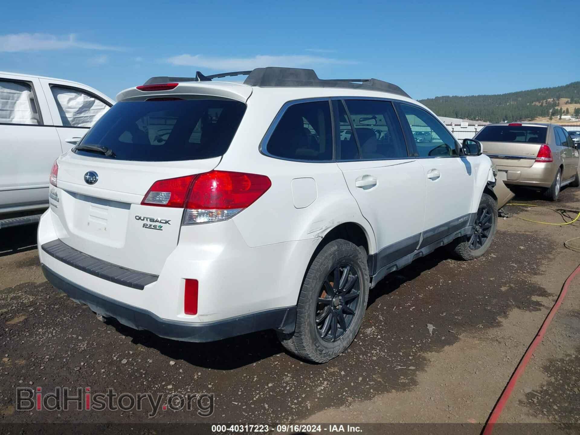 2011 SUBARU OUTBACK - VIN: 4S4BRBFC0B3347918 - Фото 4
