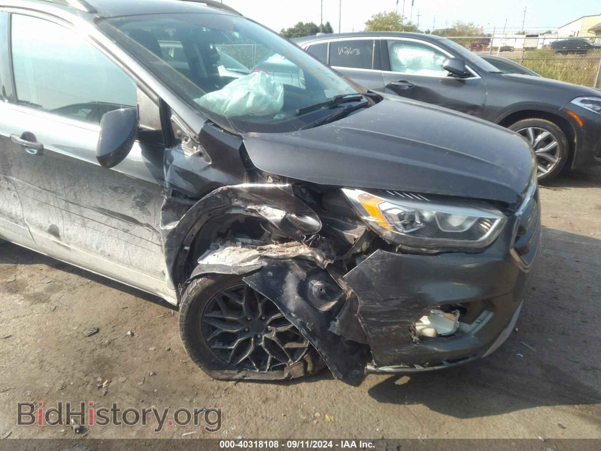 2017 FORD ESCAPE - VIN: 1FMCU9GD1HUC24070 - Фото 6