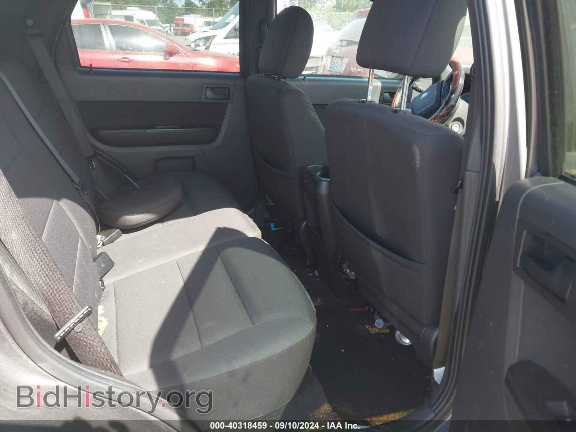 2010 FORD ESCAPE - VIN: 1FMCU9DG4AKB50501 - Фото 8