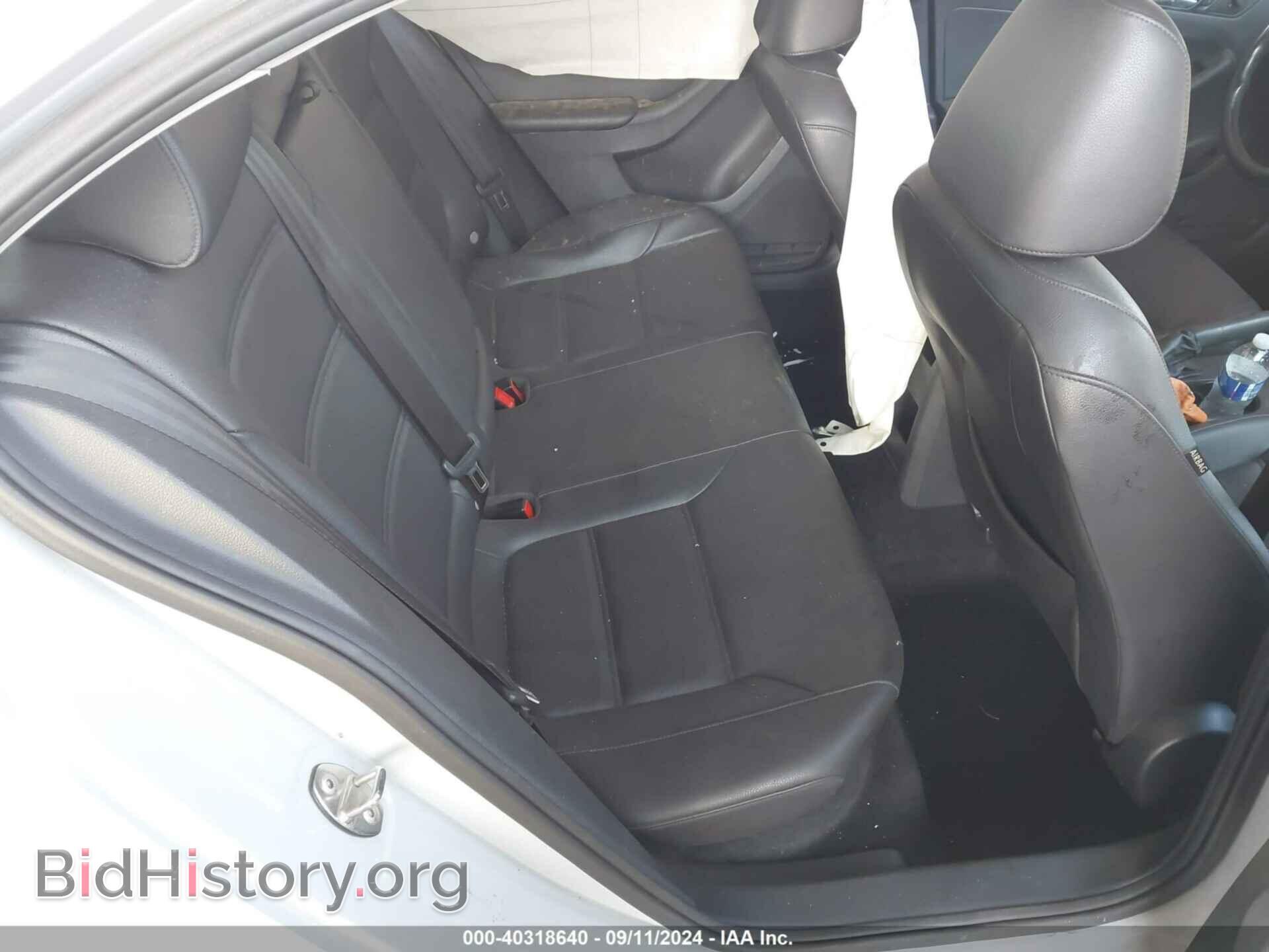 2017 VOLKSWAGEN JETTA - VIN: 3VWDB7AJ9HM358988 - Фото 8