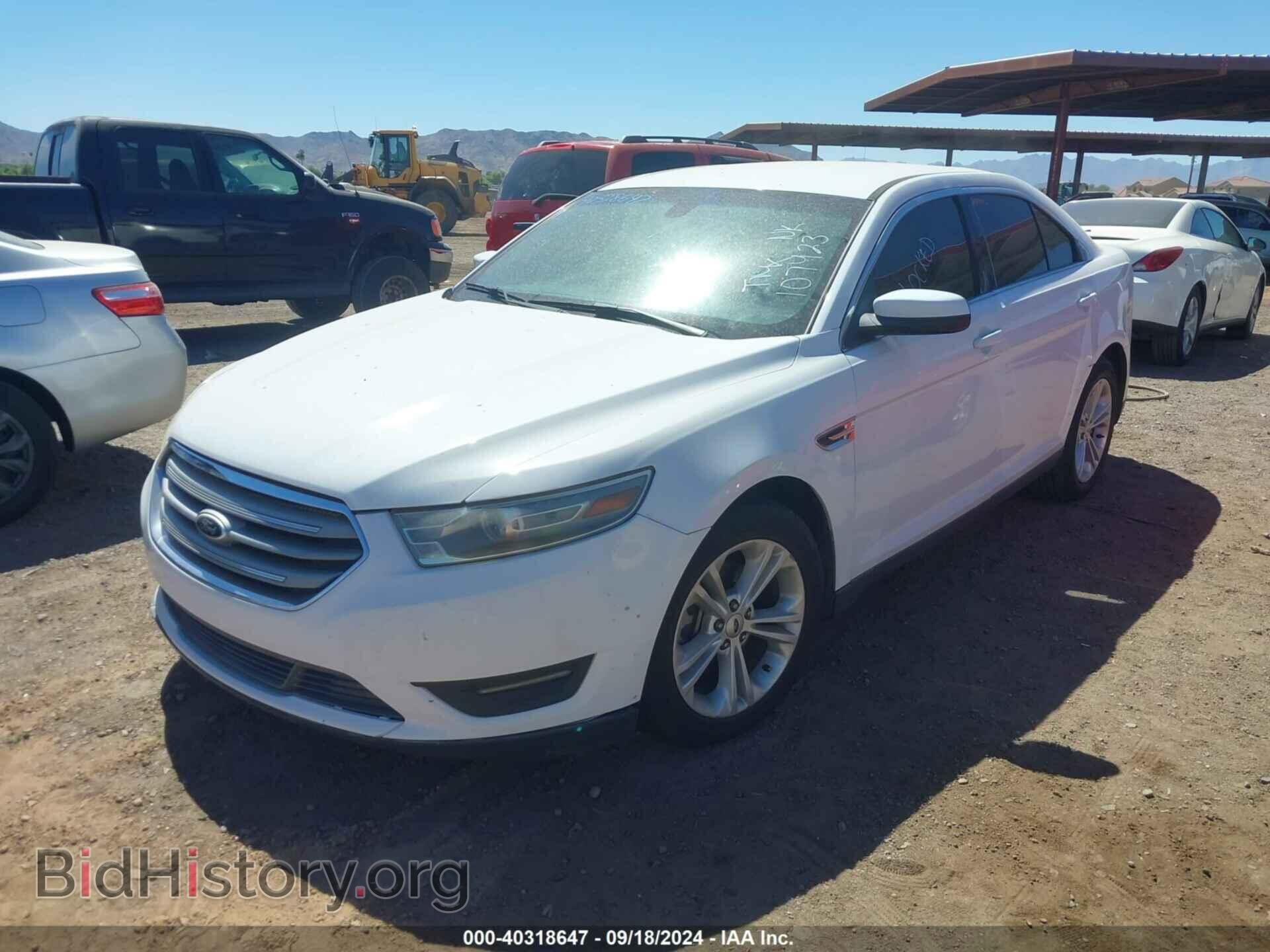 2014 FORD TAURUS - VIN: 1FAHP2E86EG107423 - Фото 2
