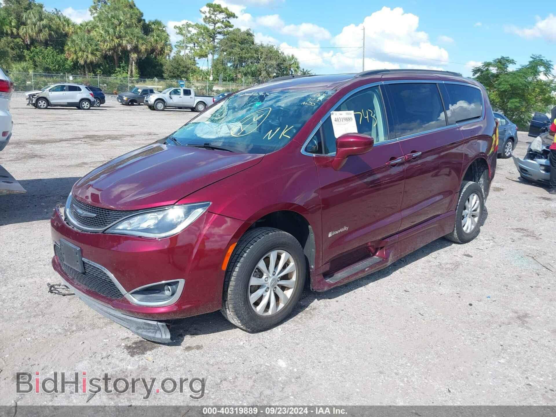 2018 CHRYSLER PACIFICA - VIN: 2C4RC1FG0JR234445 - Photo 2