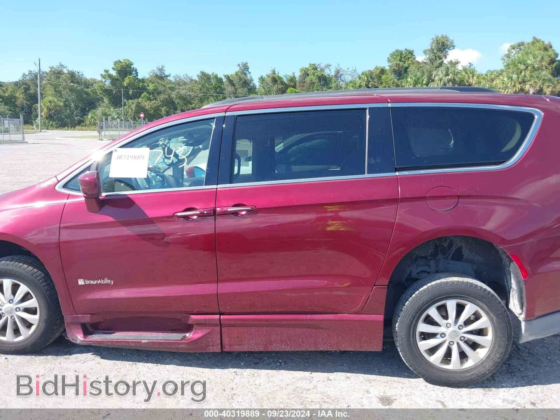 2018 CHRYSLER PACIFICA - VIN: 2C4RC1FG0JR234445 - Photo 13