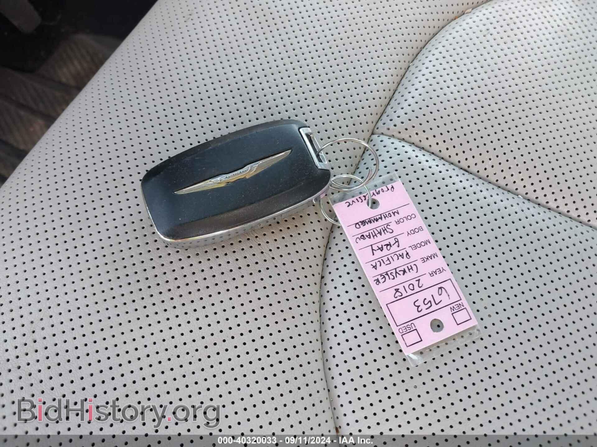 2018 CHRYSLER PACIFICA - VIN: 2C4RC1GG4JR132886 - Photo 11