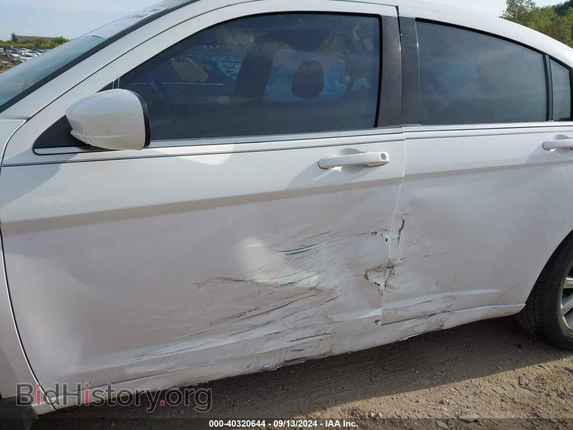 2013 CHRYSLER 200 - VIN: 1C3CCBBB6DN631752 - Фото 6