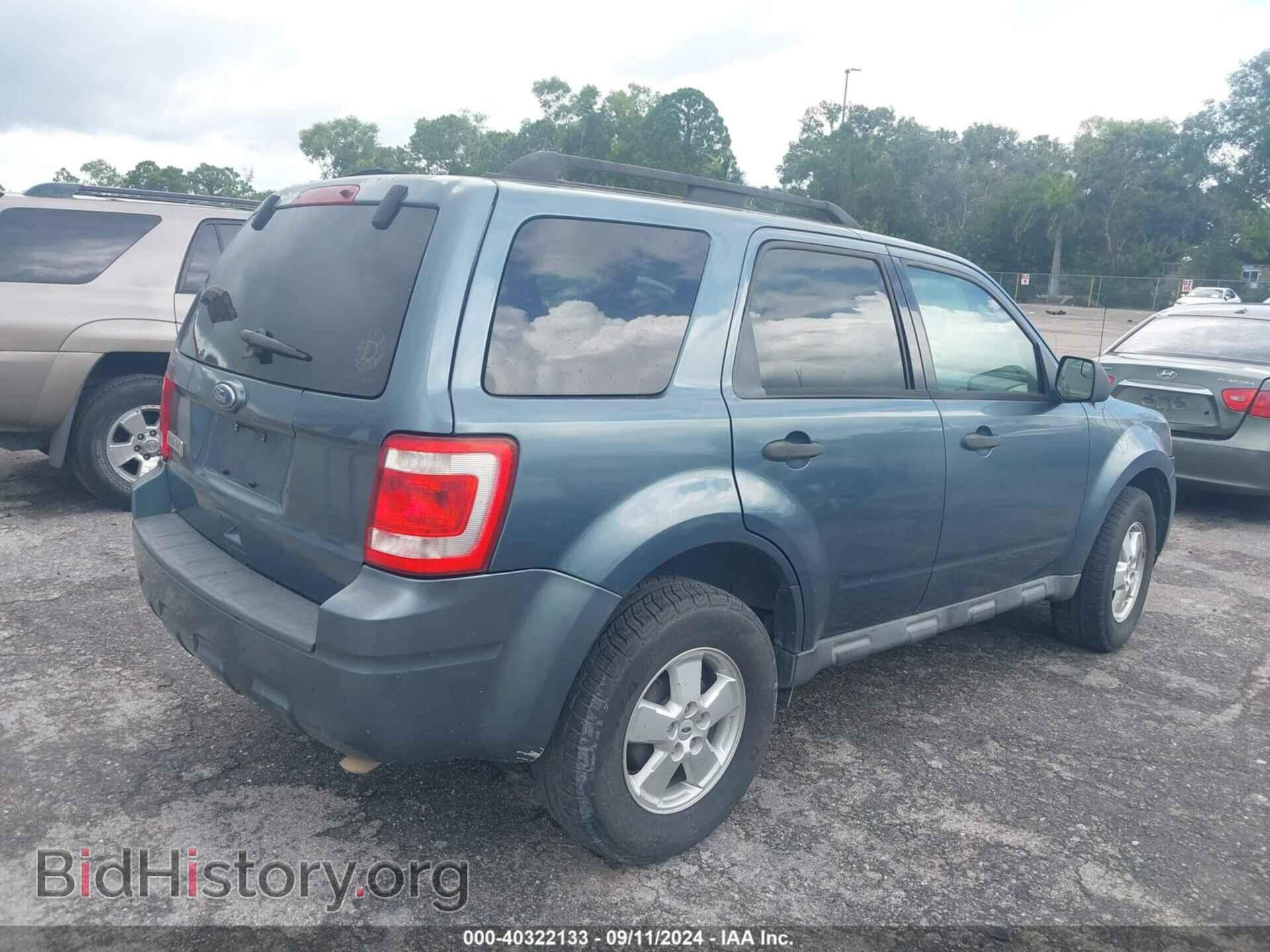 2010 FORD ESCAPE - VIN: 1FMCU0D76AKB01053 - Photo 4