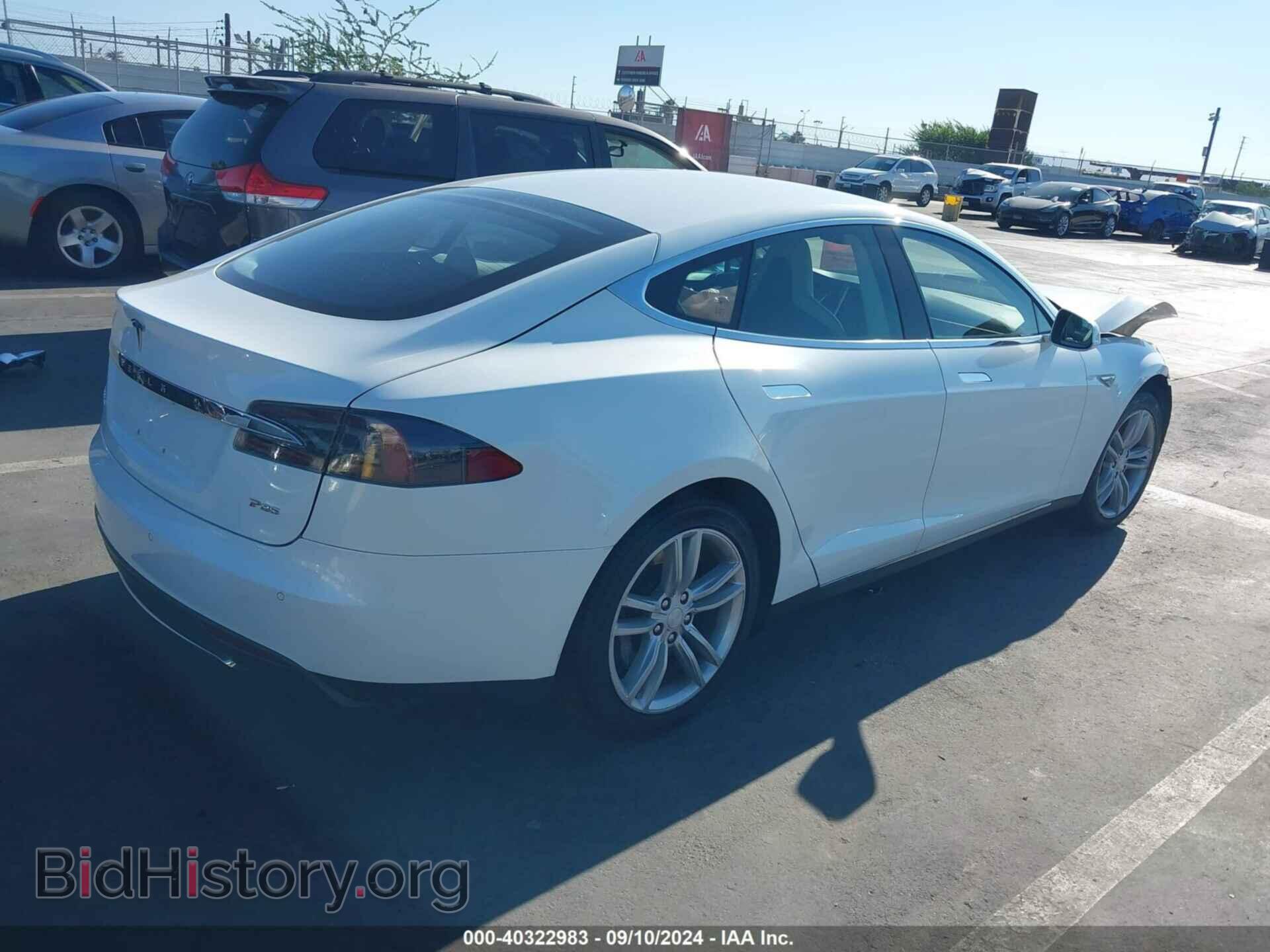 2013 TESLA MODEL S - VIN: 5YJSA1CP9DFP22627 - Photo 4