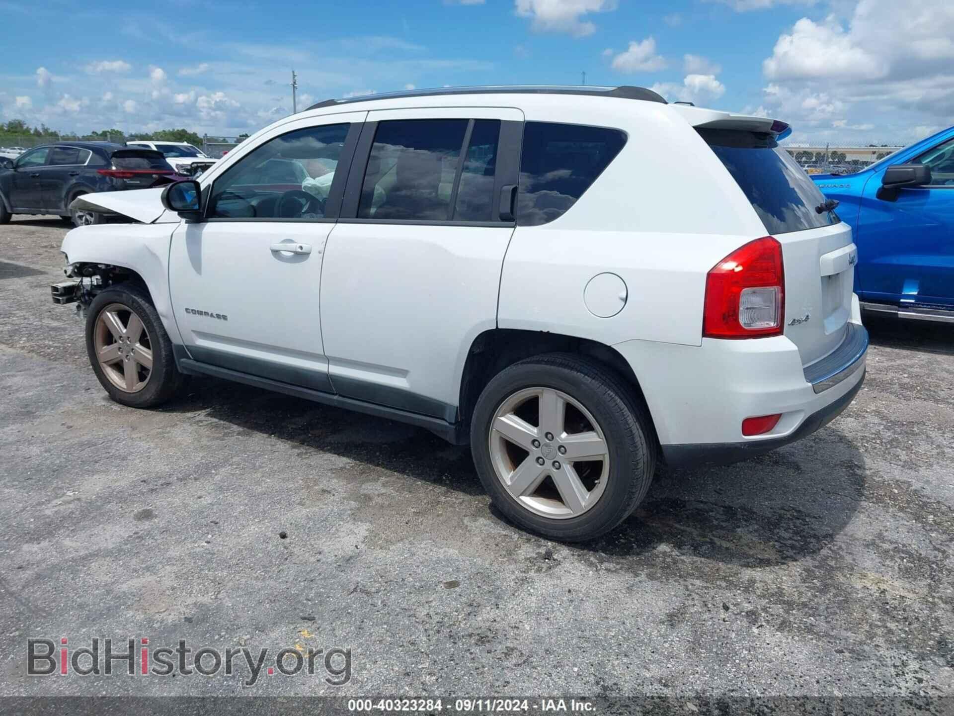 2011 JEEP COMPASS - VIN: 1J4NF5FB0BD257997 - Photo 3