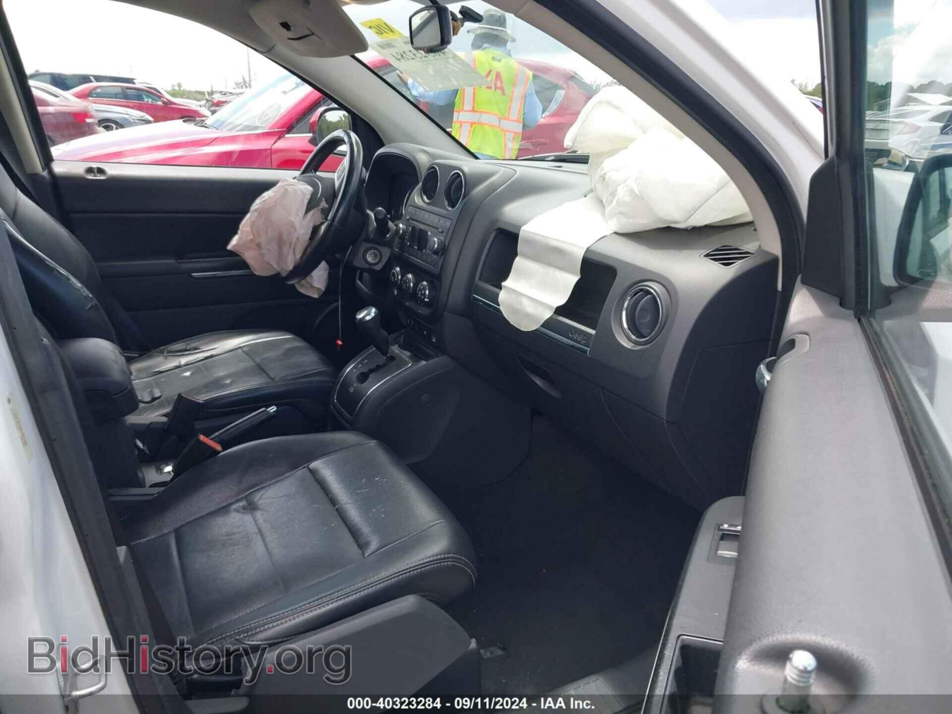 2011 JEEP COMPASS - VIN: 1J4NF5FB0BD257997 - Photo 5