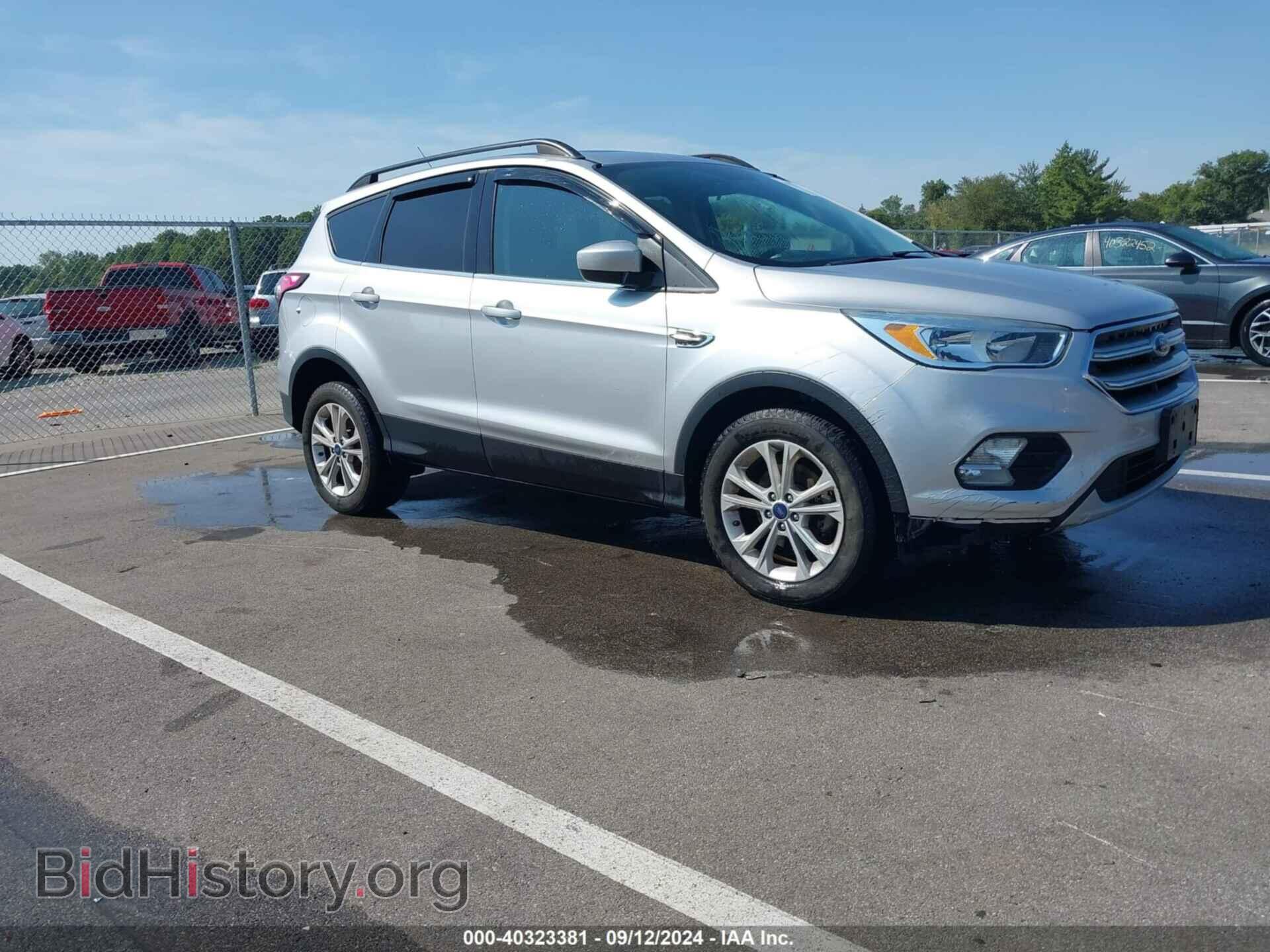 Фотография 1FMCU0GD4HUB97877 - FORD ESCAPE 2017