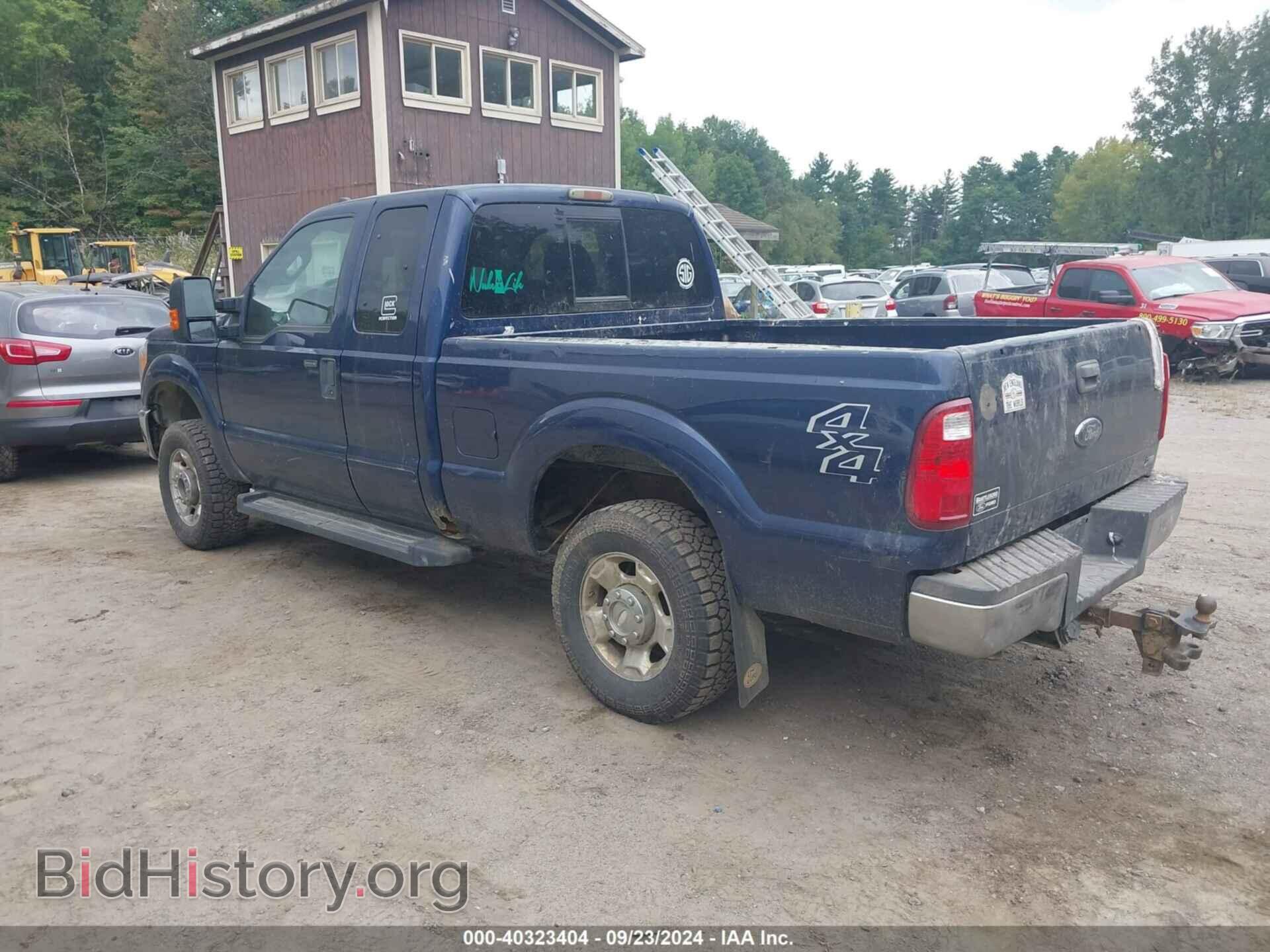 2011 FORD F-250 - VIN: 1FT7X2B60BEB54060 - Фото 3