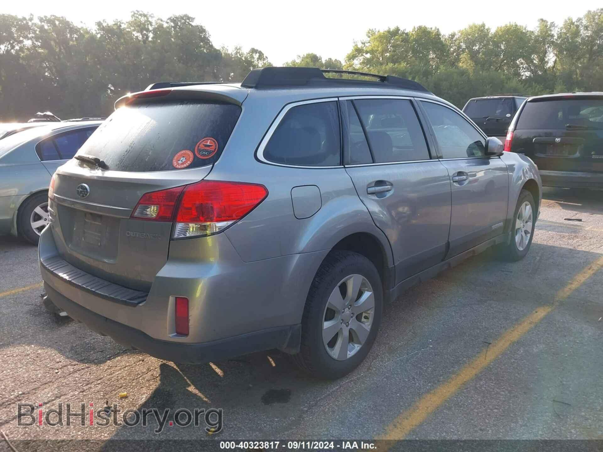2011 SUBARU OUTBACK - VIN: 4S4BRCCC5B3420064 - Фото 4
