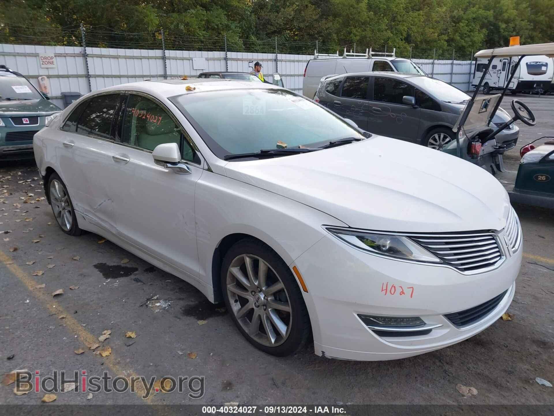 Фотография 3LN6L2J93GR634385 - LINCOLN MKZ 2016