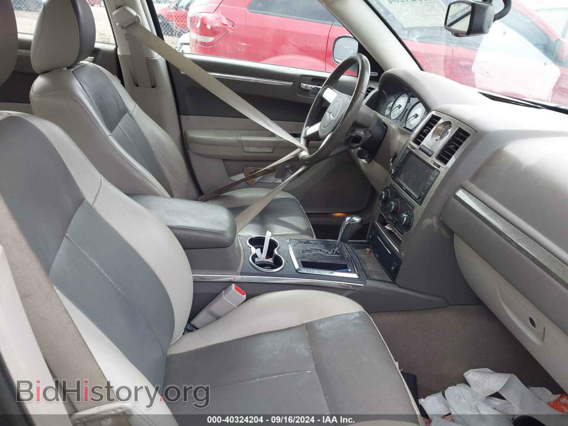 2008 CHRYSLER 300 - VIN: 2C3LA53G88H283131 - Фото 5