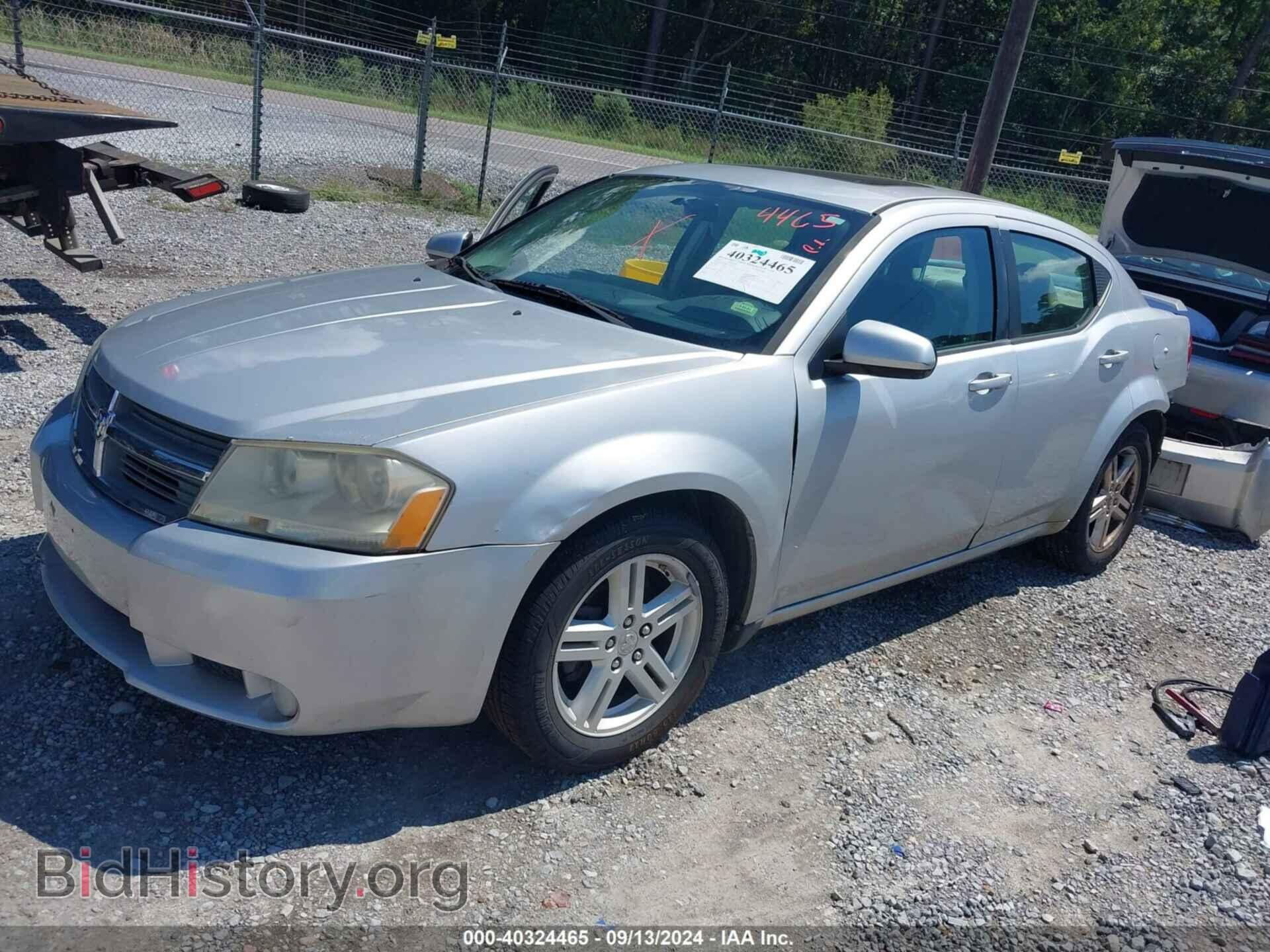 2010 DODGE AVENGER - VIN: 1B3CC5FB1AN225852 - Фото 2