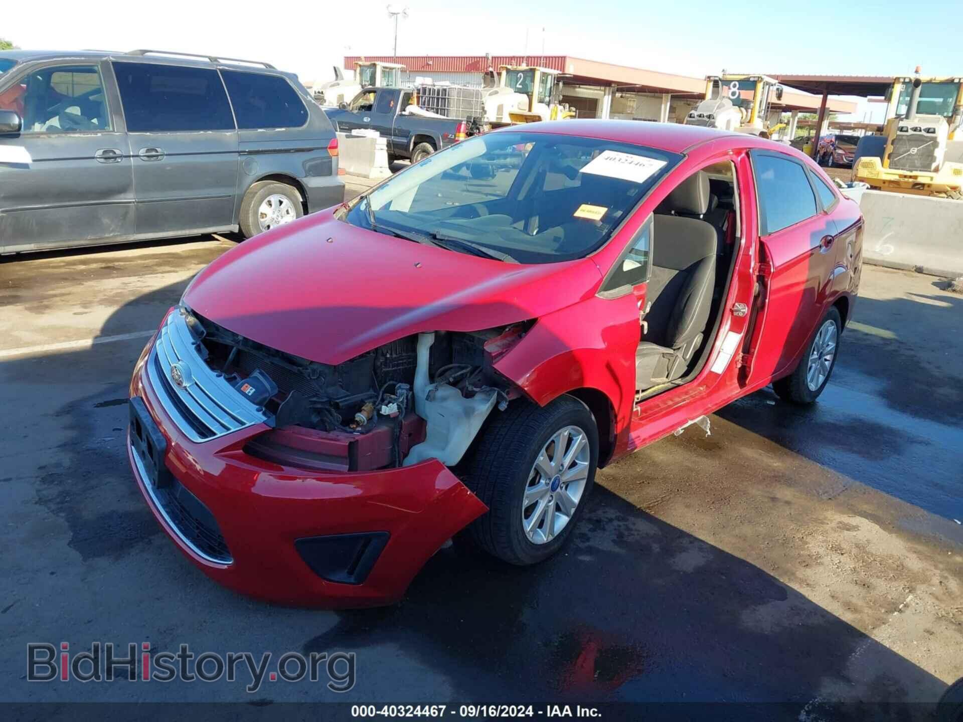 2012 FORD FIESTA - VIN: 3FADP4BJ7CM123750 - Фото 2