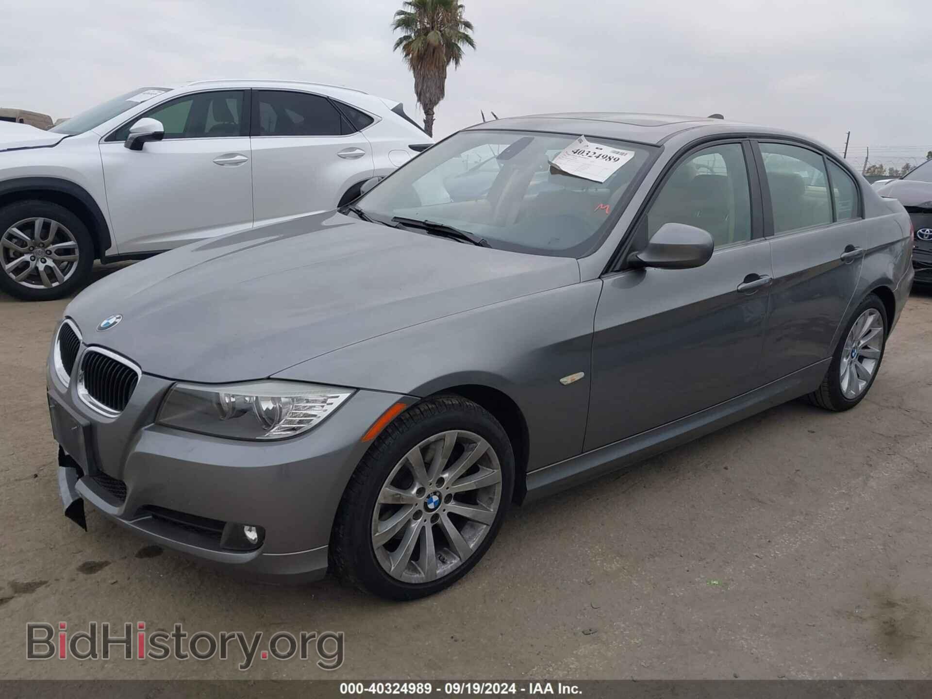 2011 BMW 328I - VIN: WBAPH5G55BNM72932 - Фото 2