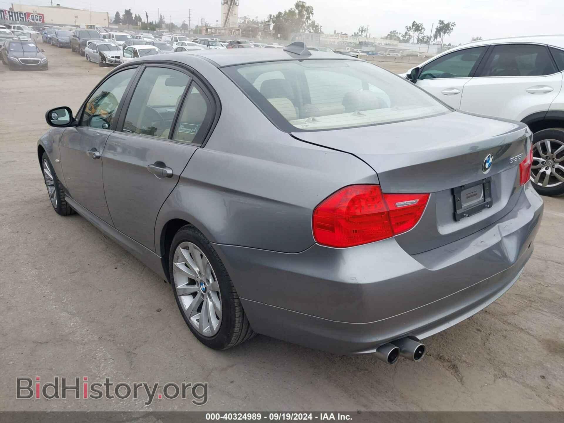 2011 BMW 328I - VIN: WBAPH5G55BNM72932 - Фото 3