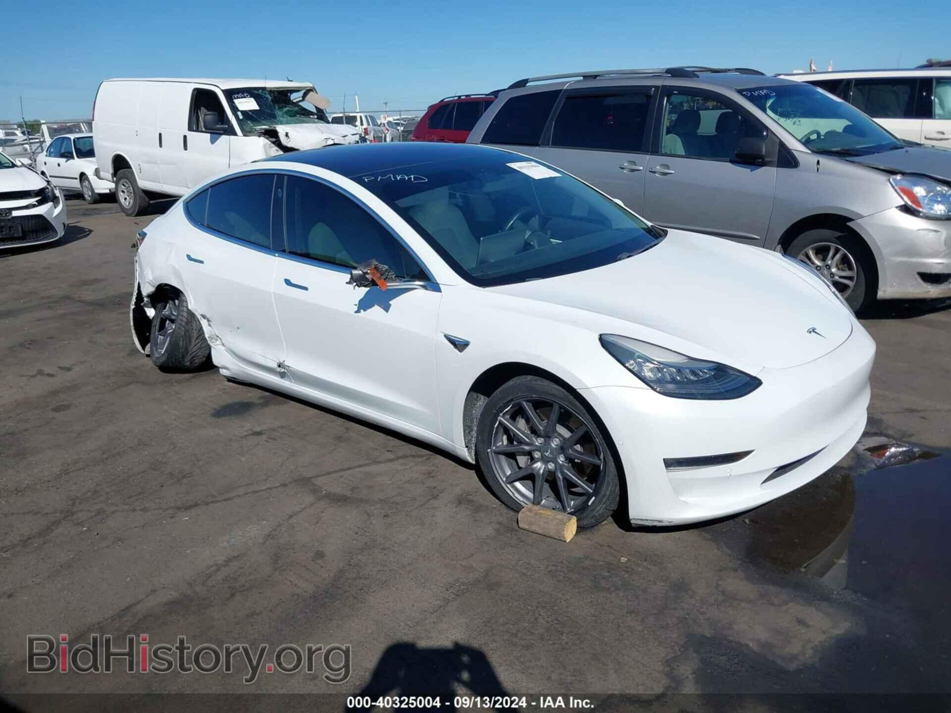 Фотография 5YJ3E1EB8JF086479 - TESLA MODEL 3 2018