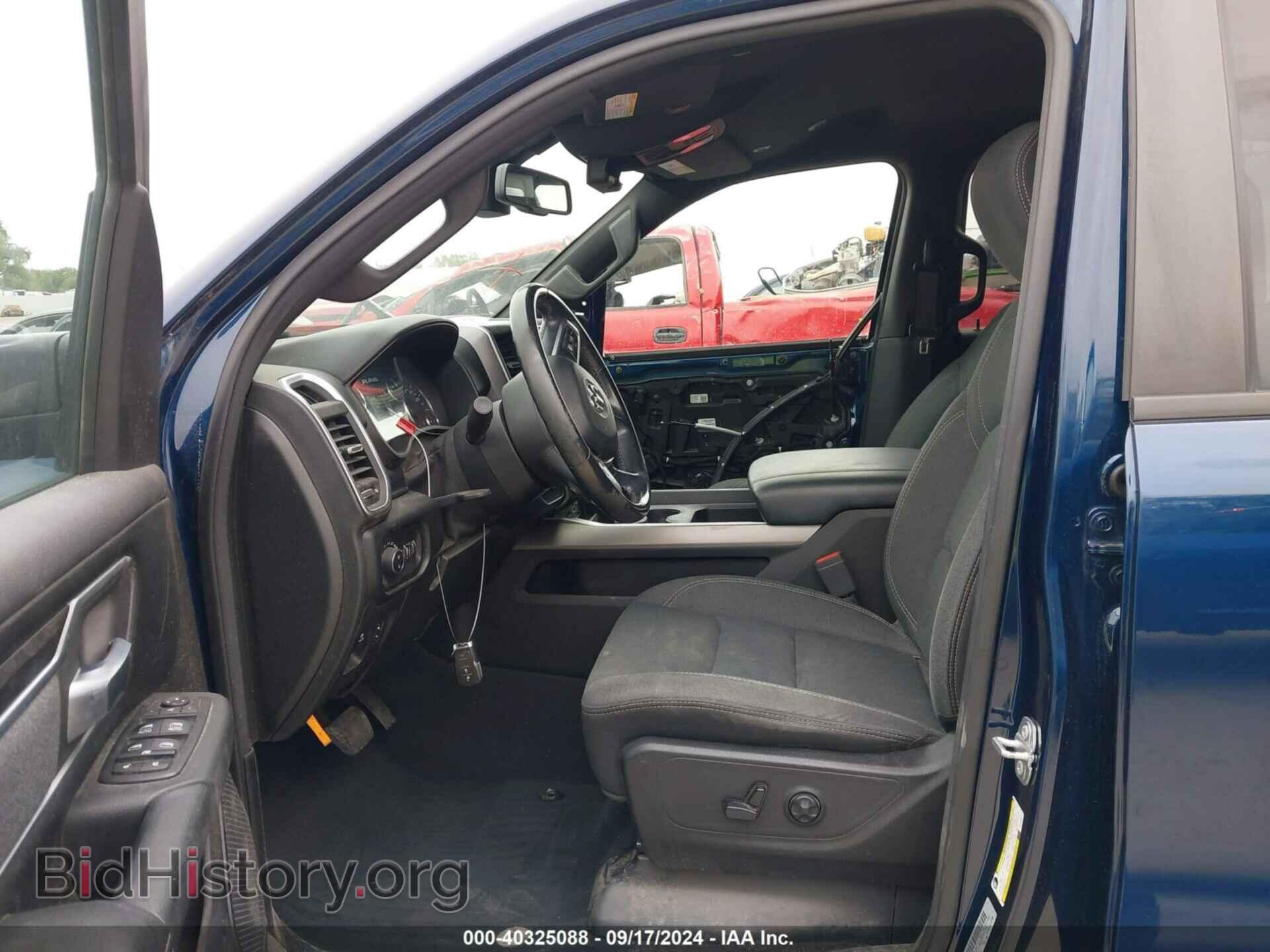 2019 RAM 1500 - VIN: 1C6SRFFT7KN663677 - Фото 5