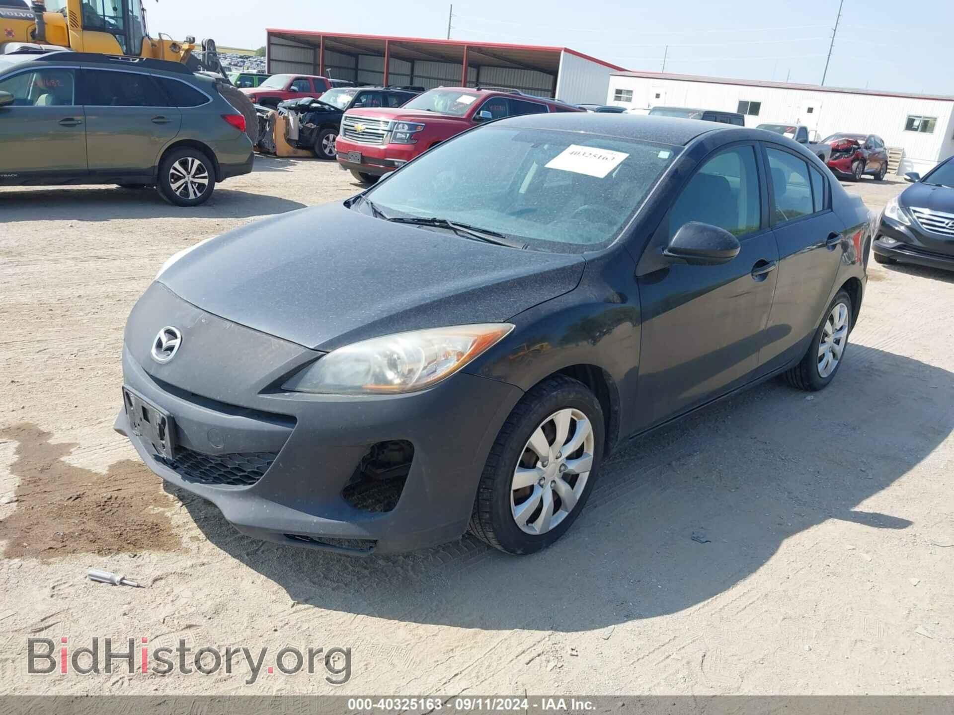 2013 MAZDA MAZDA3 - VIN: JM1BL1TF2D1846264 - Фото 2