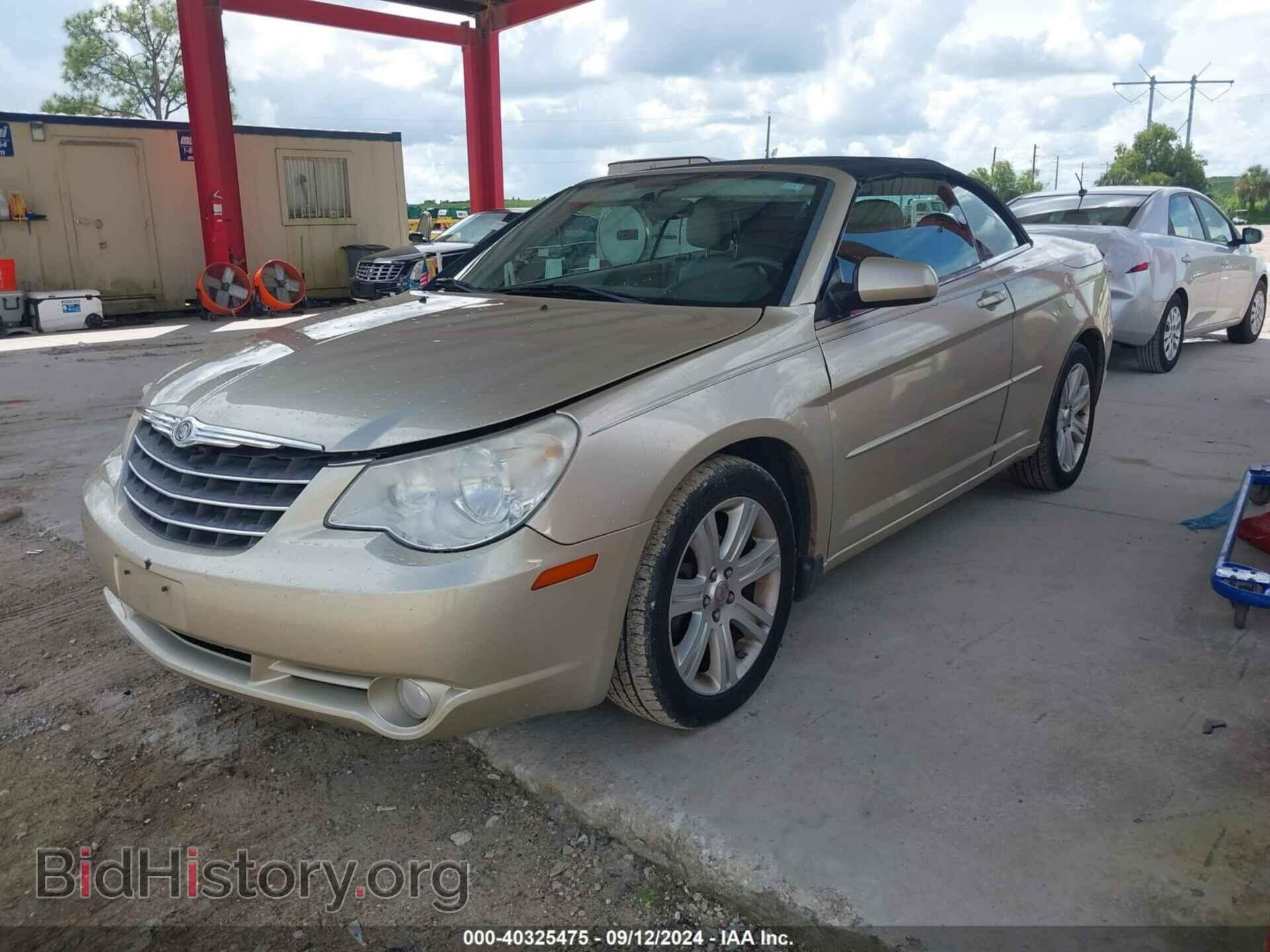 2010 CHRYSLER SEBRING - VIN: 1C3BC5ED2AN185038 - Фото 2
