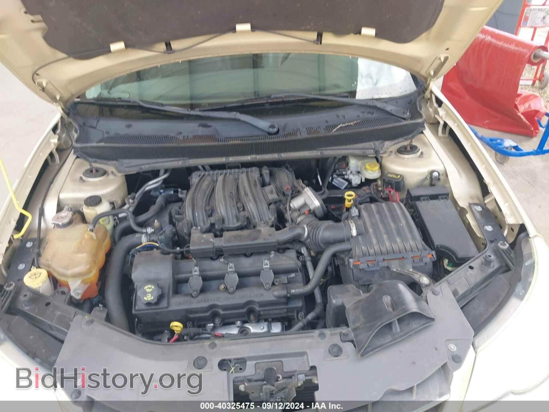 2010 CHRYSLER SEBRING - VIN: 1C3BC5ED2AN185038 - Фото 10
