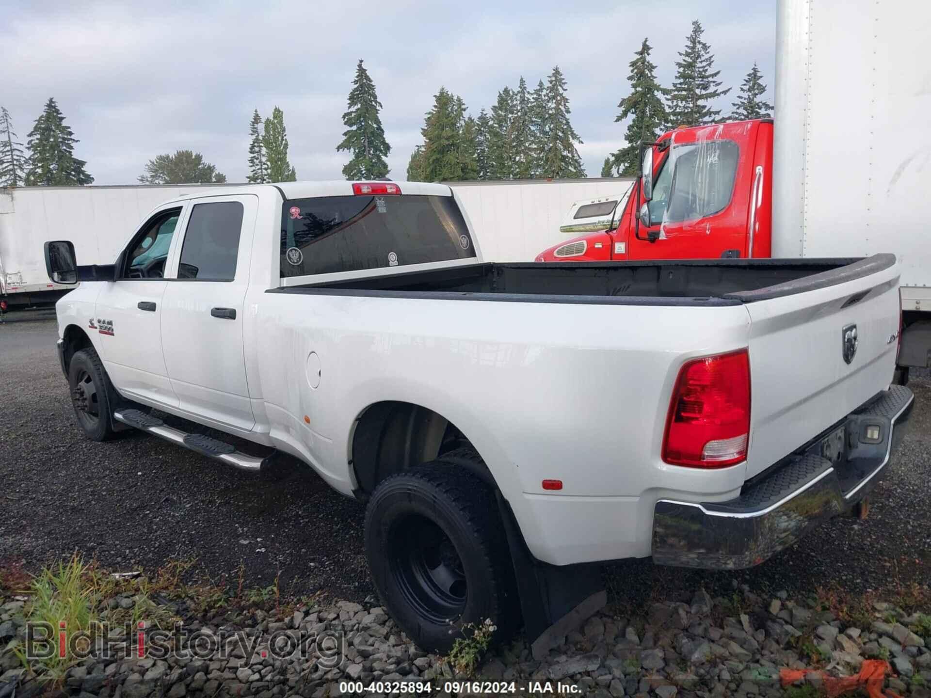 2014 RAM 3500 - VIN: 3C63RRGLXEG317527 - Фото 3