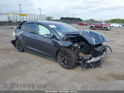 2022 Tesla MODEL X Plaid TRI Motor All-Wheel Drive, gray — VIN 7SAXCBE61NF333124, IAAI