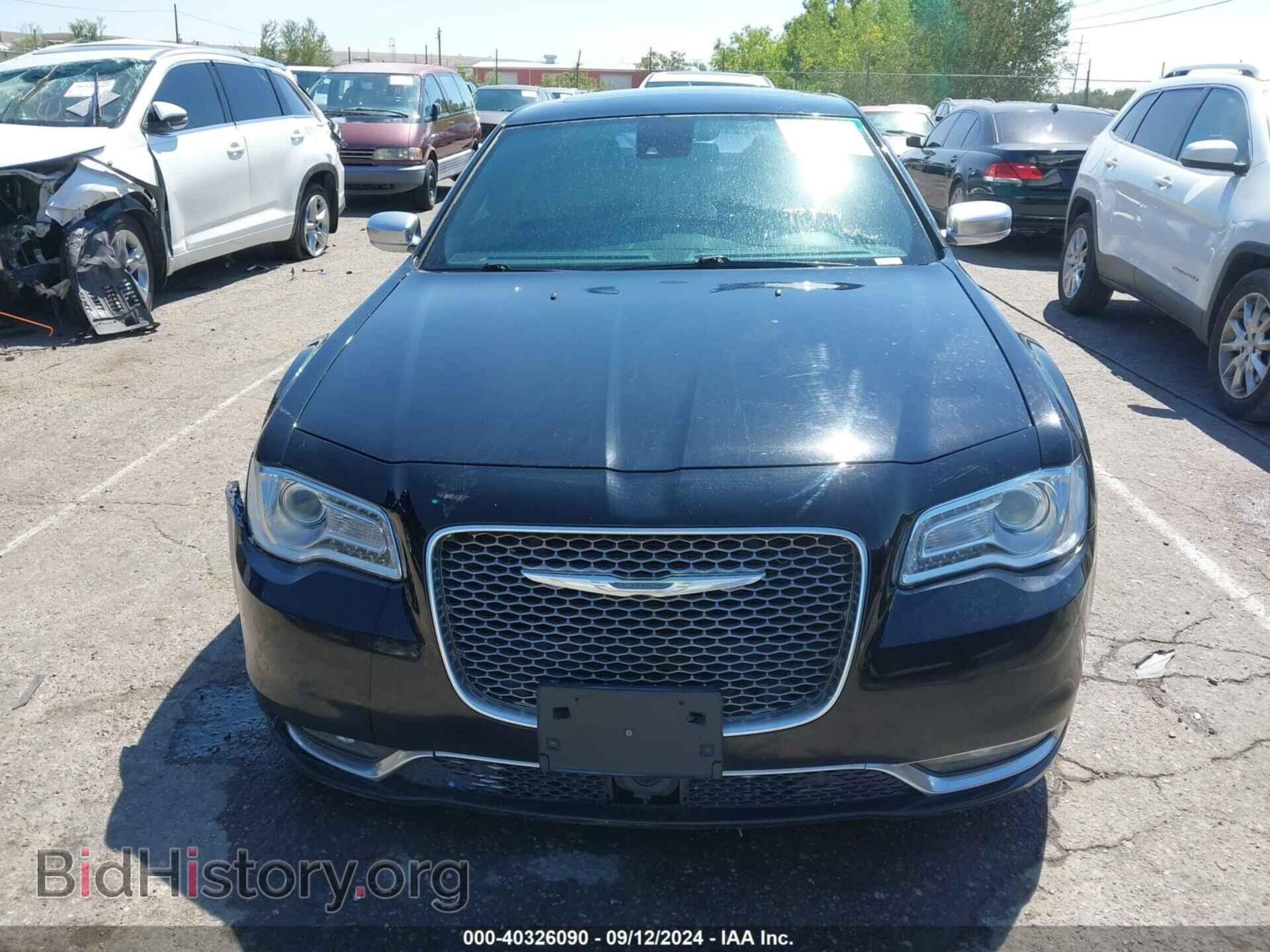 2016 CHRYSLER 300C - VIN: 2C3CCAPT1GH343758 - Фото 12