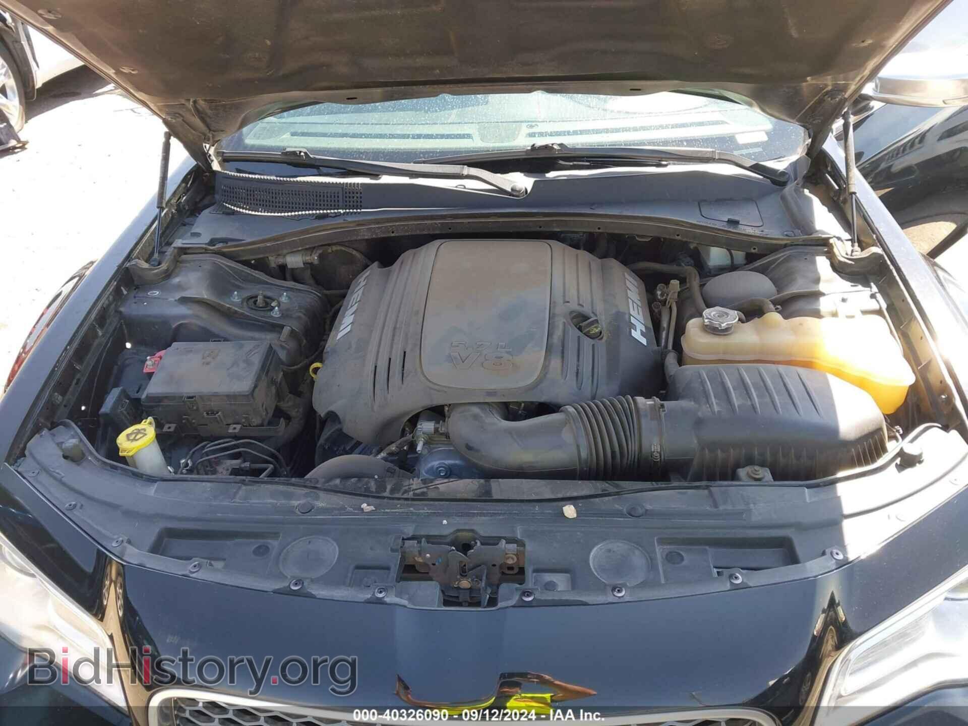 2016 CHRYSLER 300C - VIN: 2C3CCAPT1GH343758 - Фото 10