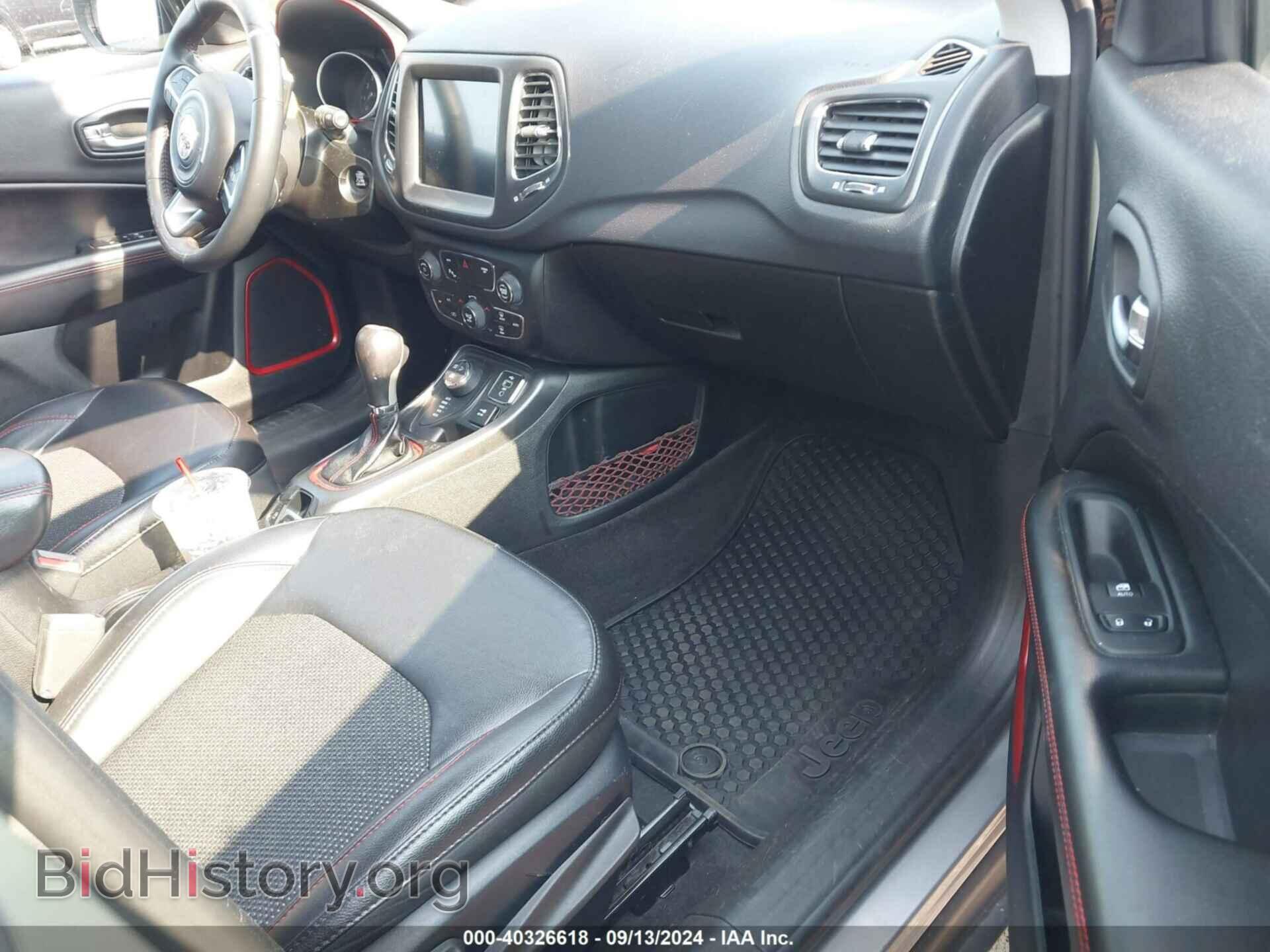2018 JEEP COMPASS - VIN: 3C4NJDDB7JT373644 - Фото 5